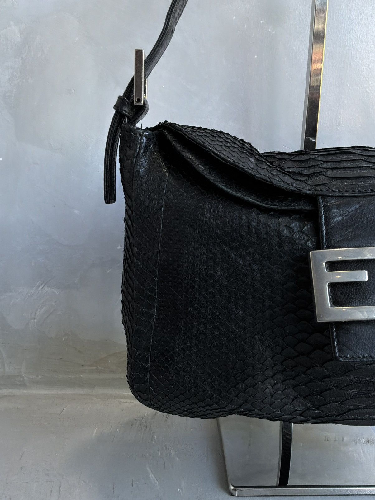 Fendi 2000s Fendi - Python Leather Mamma Baguette Bag Size ONE SIZE - 5 Thumbnail
