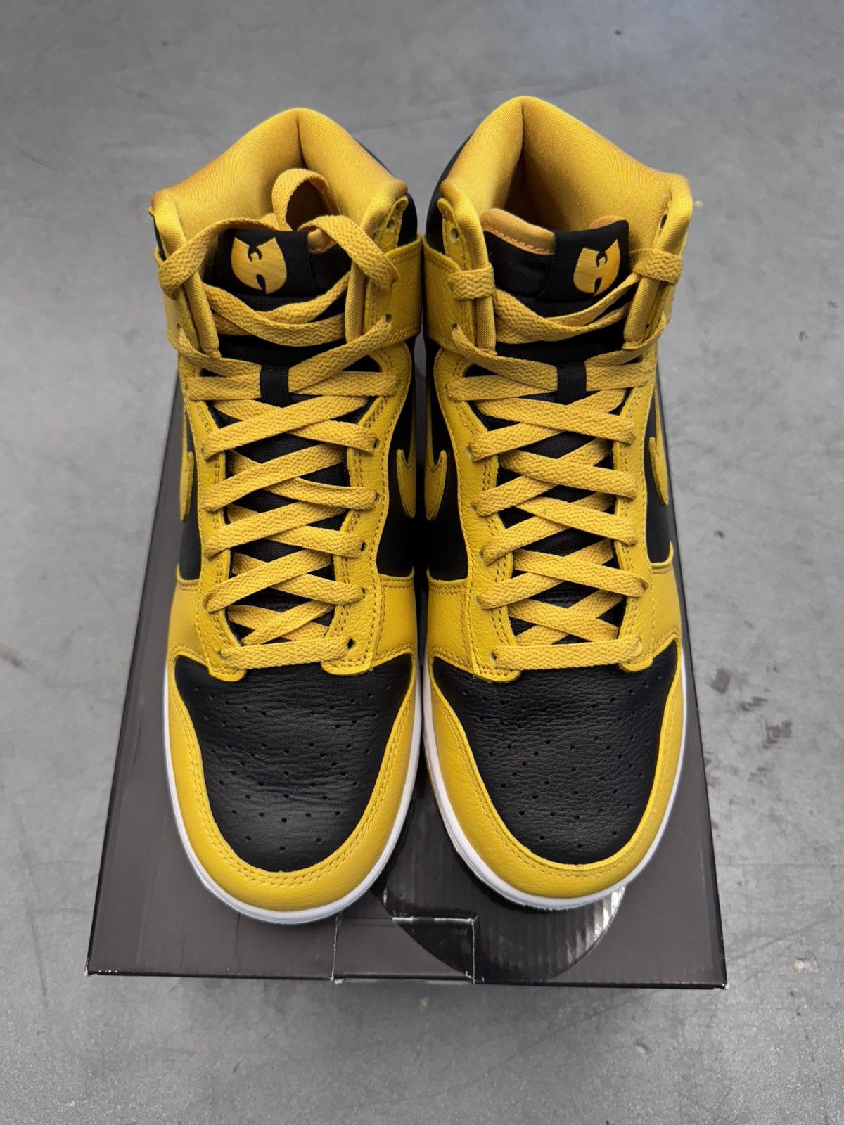 Nike 2024 Nike Dunk High Wu-Tang Size US 8.5 / EU 41-42 - 9 Thumbnail