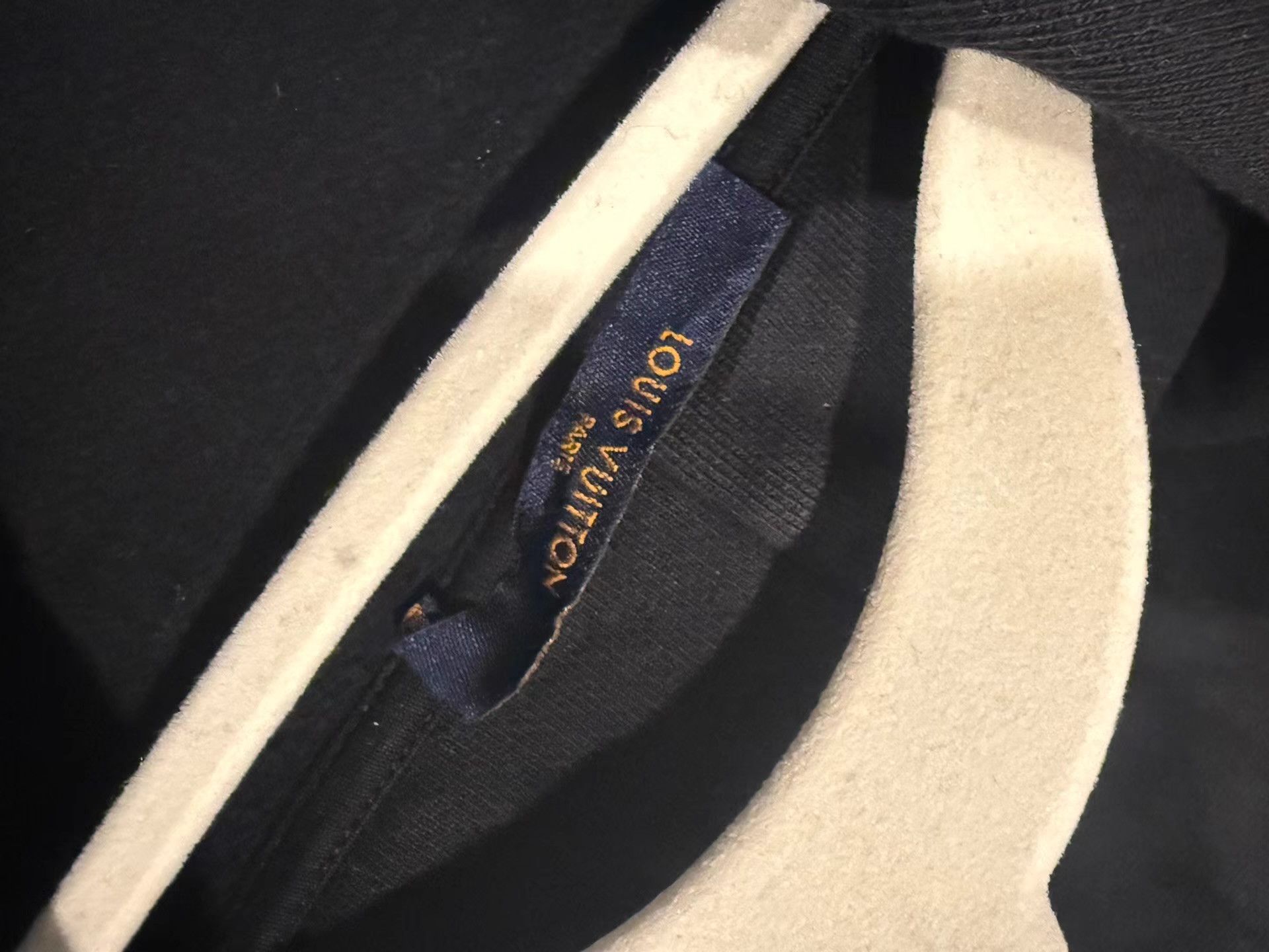 Louis Vuitton LOUIS VUITTON LV Safety Pin & Manual Print Hoodie Ｑ20 Size US XL / EU 56 / 4 - 4 Thumbnail