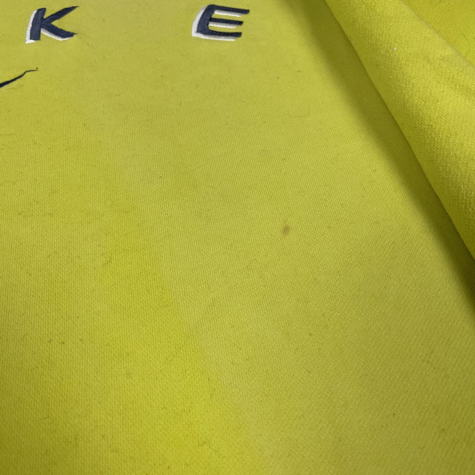 Nike × Vintage Nike Women's Yellow Swoosh Pullover Sweatshirt Large (12-14) Size L / US 10 / IT 46 - 3 Thumbnail