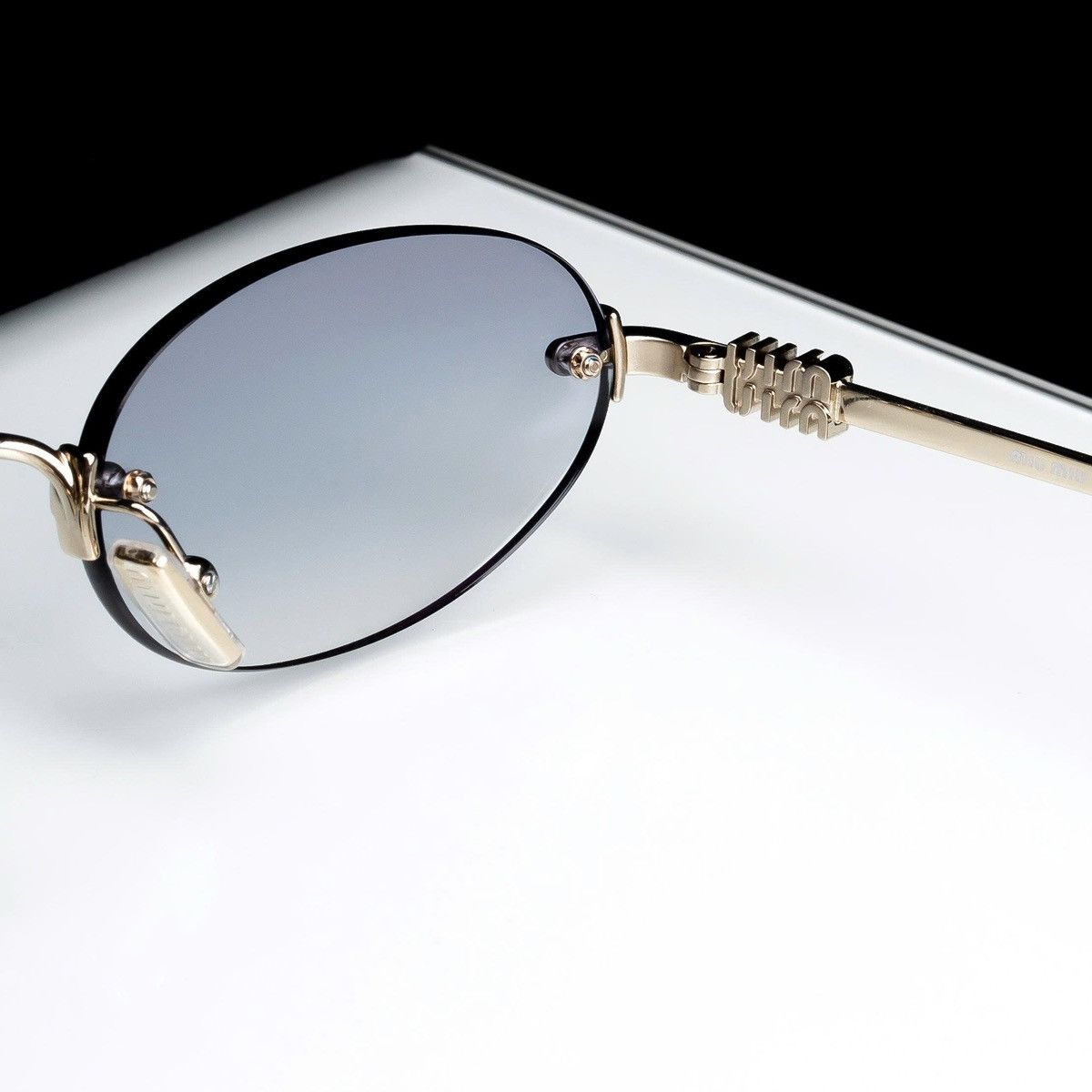 Miu Miu MIU MIU 0MU A54S ZVN80O SUNGLASSES Size ONE SIZE - 3 Thumbnail