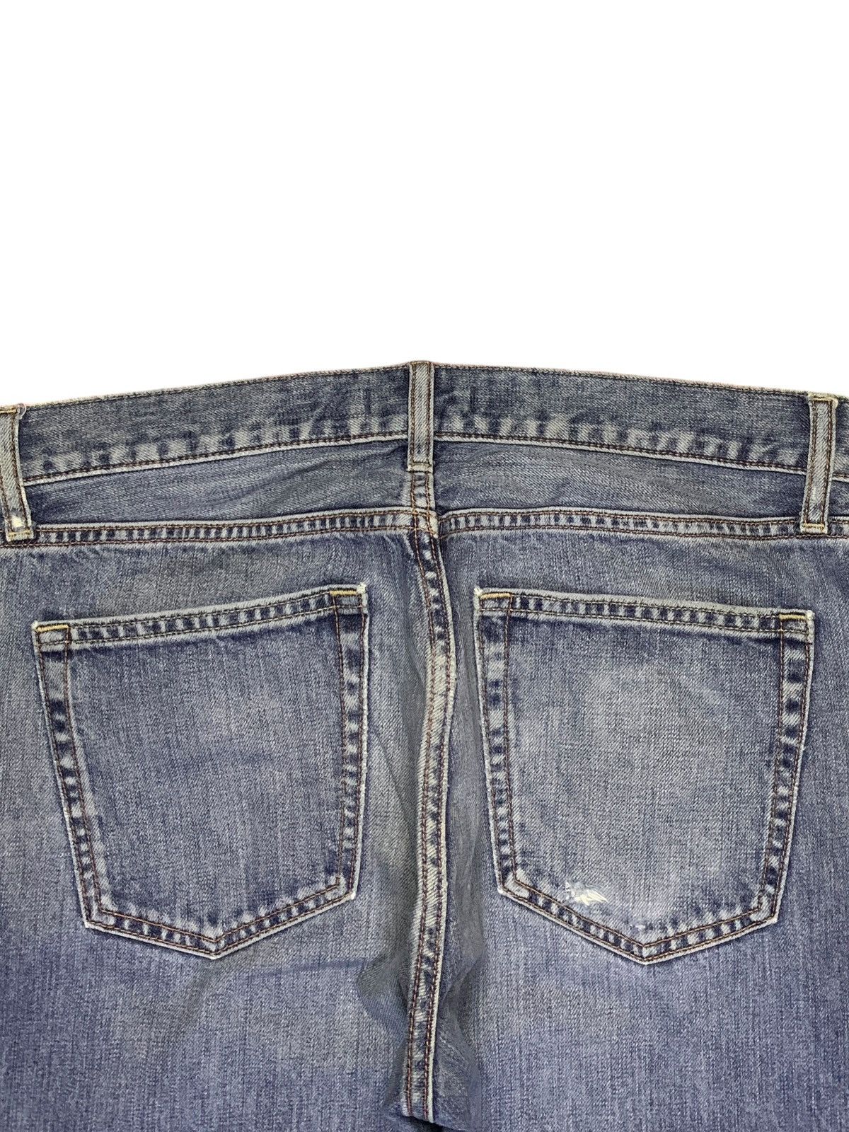 Uniqlo SALES🔥Vintage Uniqlo Selvedge Faded Distress Loose Jeans Size US 33 - 9 Thumbnail