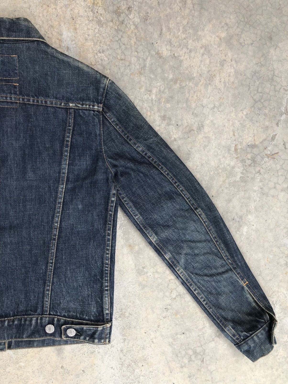 Helmut Lang Helmut Lang Denim Jacket Classic Denim Distressed Size US S / EU 44-46 / 1 - 7 Thumbnail