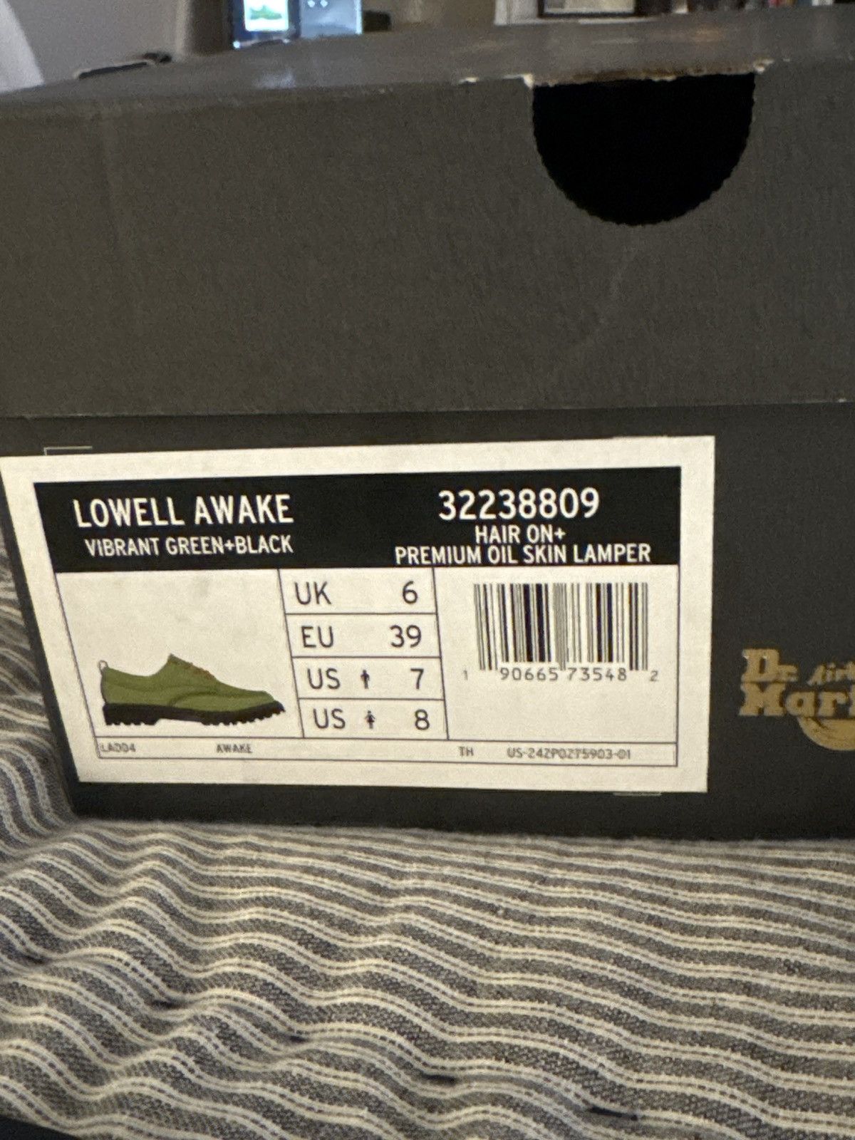 Awake NY Awake NY x Dr. Martens Lowell ‘Vibrant Green’ Size US 7 / EU 40 - 4 Thumbnail