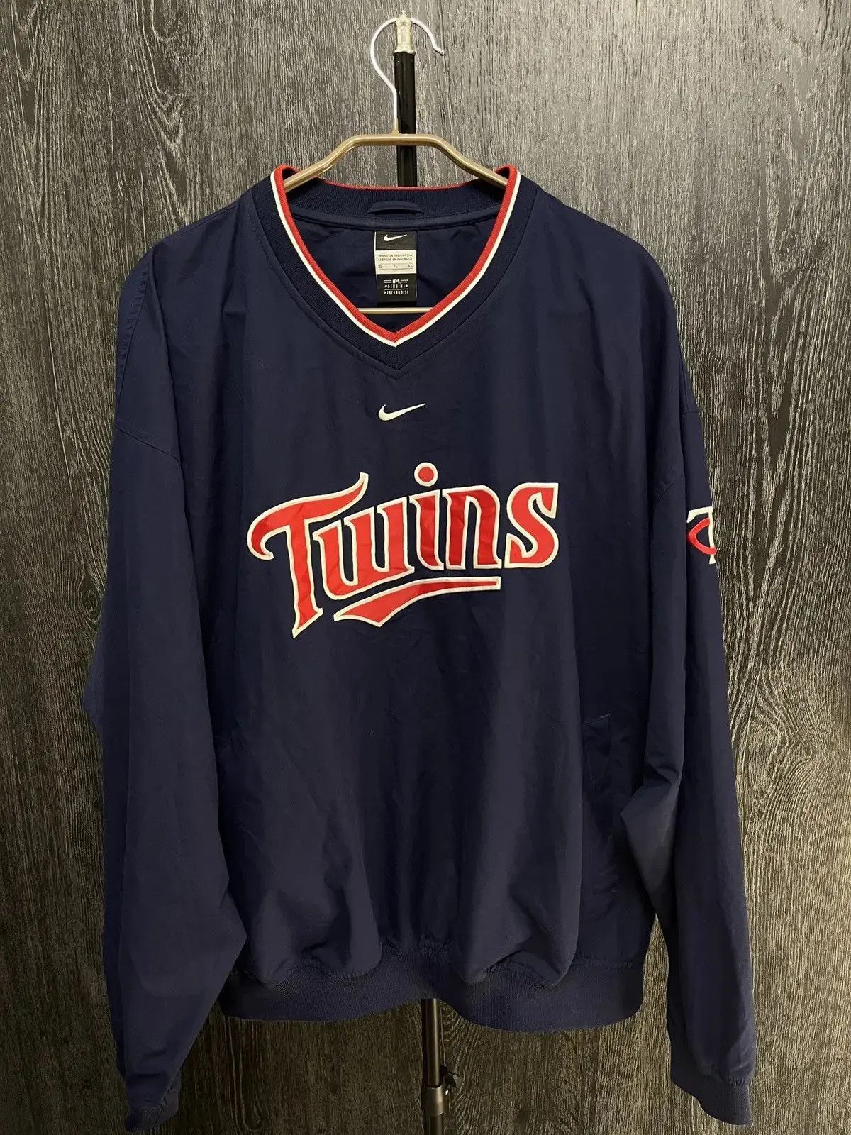 Nike NIKE VINTAGE TWINS LOGO SWOOSH JACKET SWEATSHIRT Size US XL / EU 56 / 4 - 1 Thumbnail