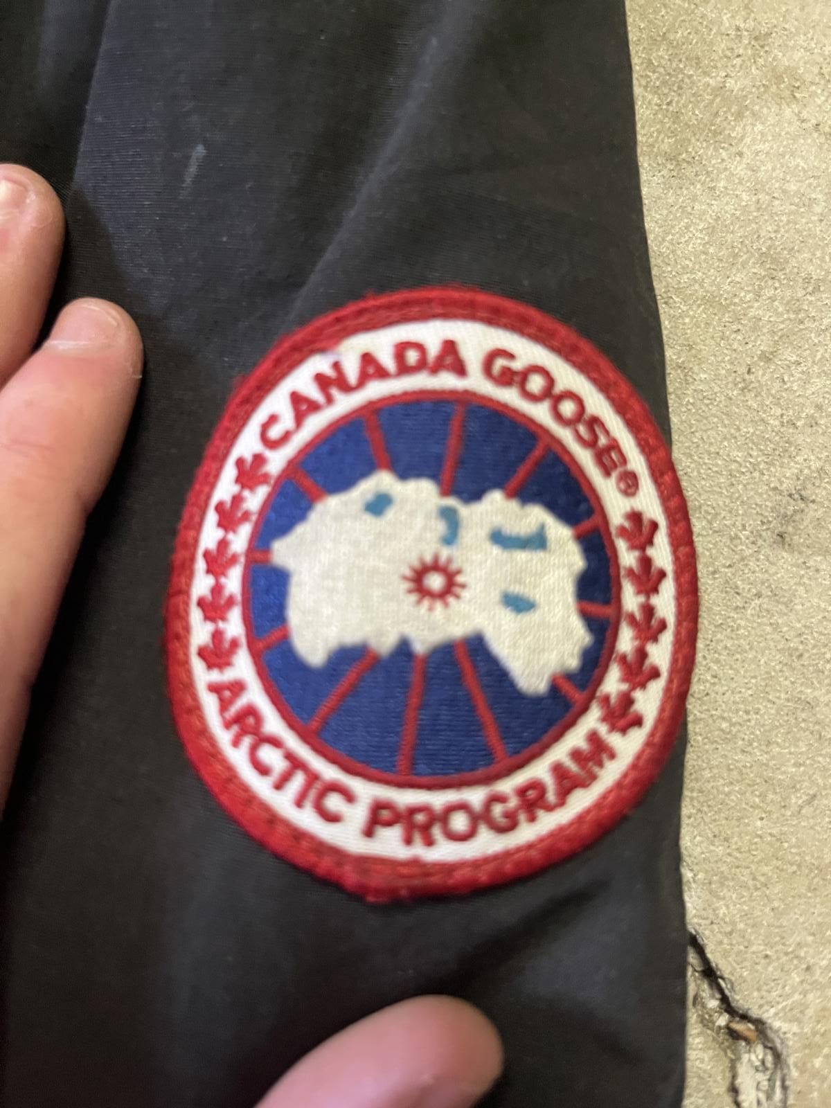 Canada Goose Canada Goose Black Parka with Fur Hood - Winter Jacket Size S / US 4 / IT 40 - 2 Thumbnail