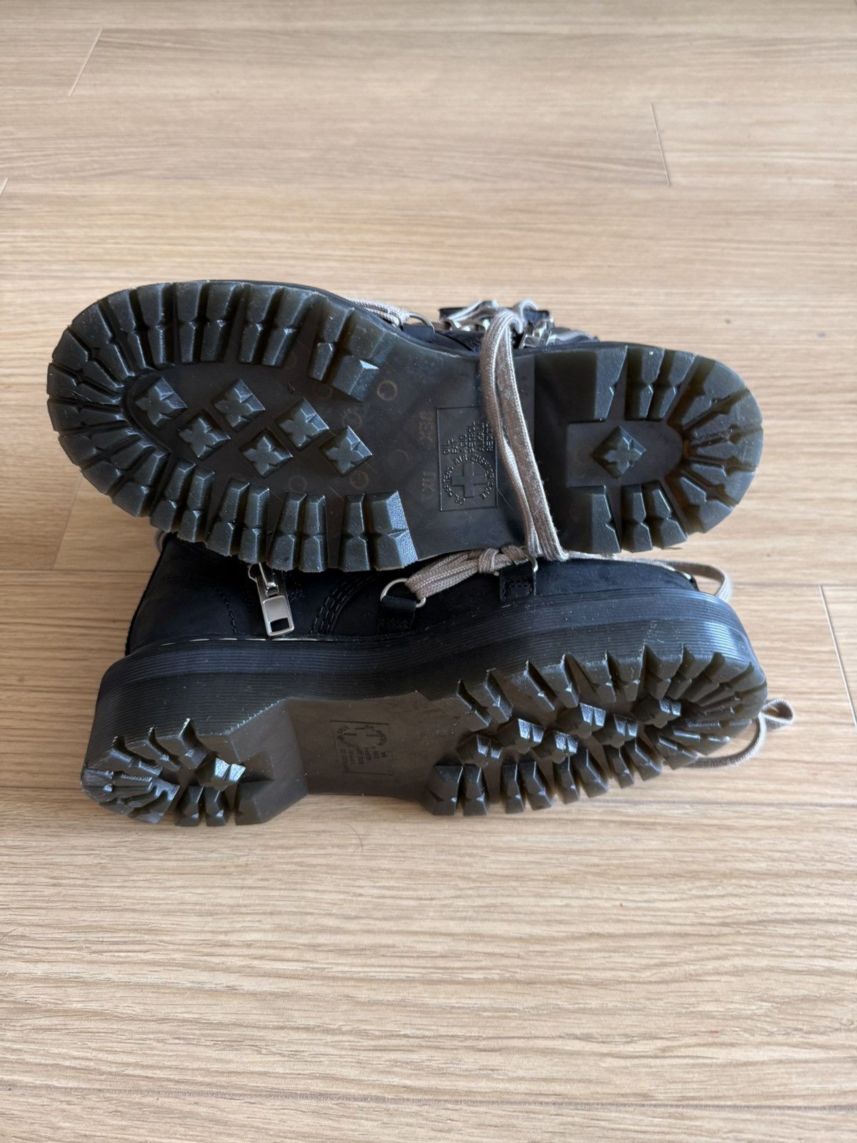 Dr. Martens × Rick Owens Dr. Martens 1460 DRKSHDW Quad Sole Mega Lace Boot Size US 9 / IT 39 - 4 Thumbnail