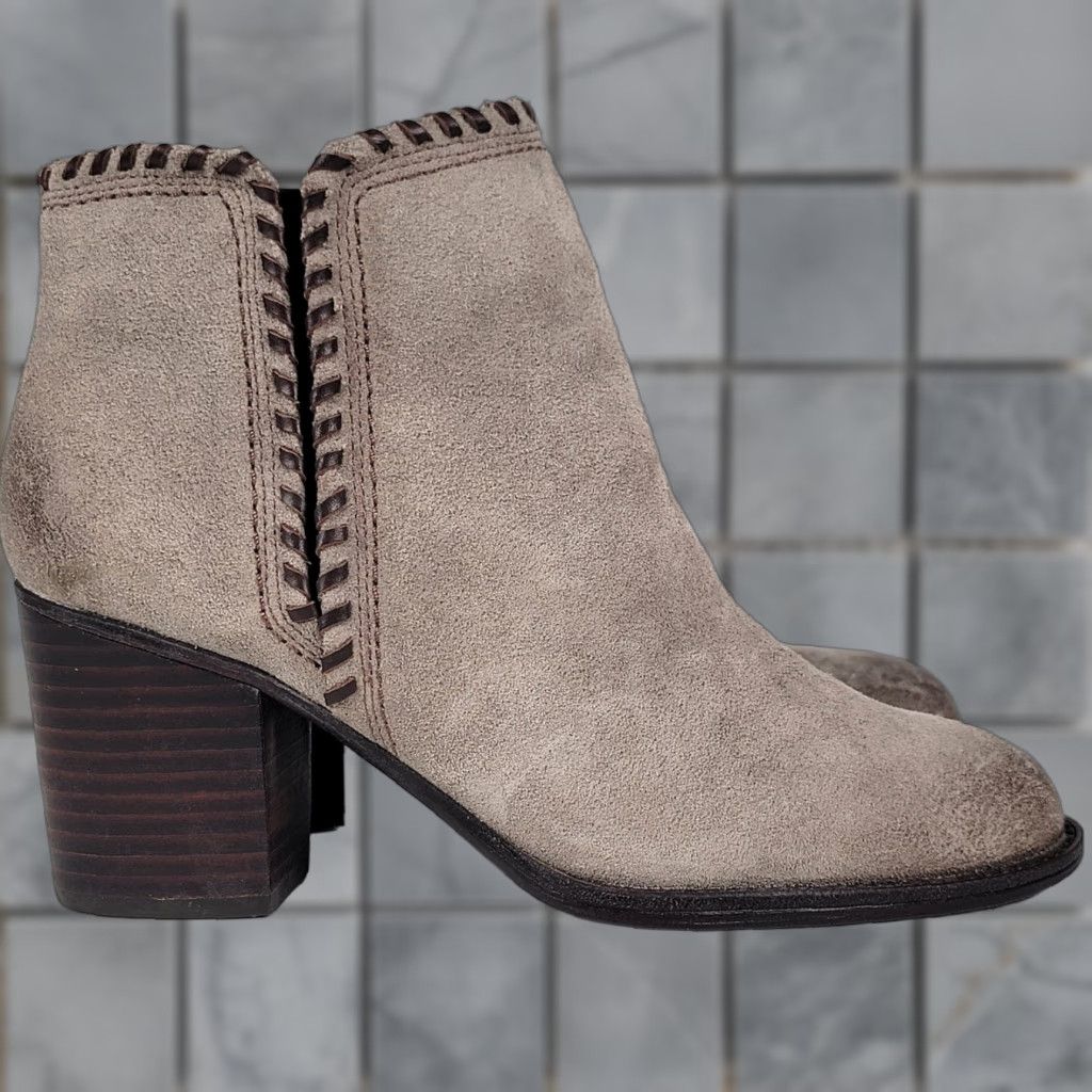 Vintage Sofft Boots Women's Size 6M Taupe Leather Zip Ankle Bootie Brown Leather Round Toe Bootie Size US 6 / IT 36 - 1 Thumbnail