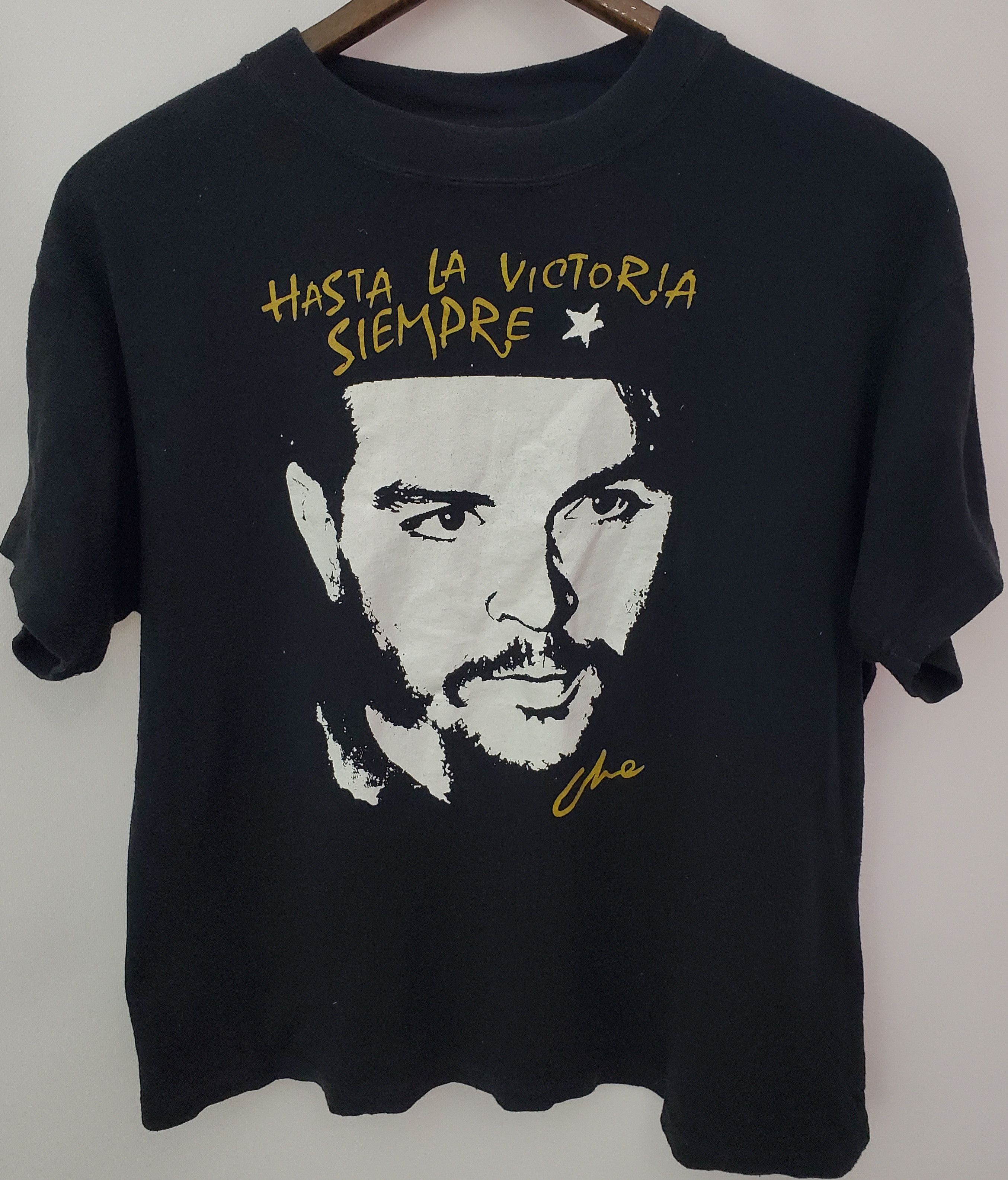 Band Tees × Vintage Vintage The Guevara Hasta la victoria ft16 shirts size M Size US M / EU 48-50 / 2 - 1 Thumbnail