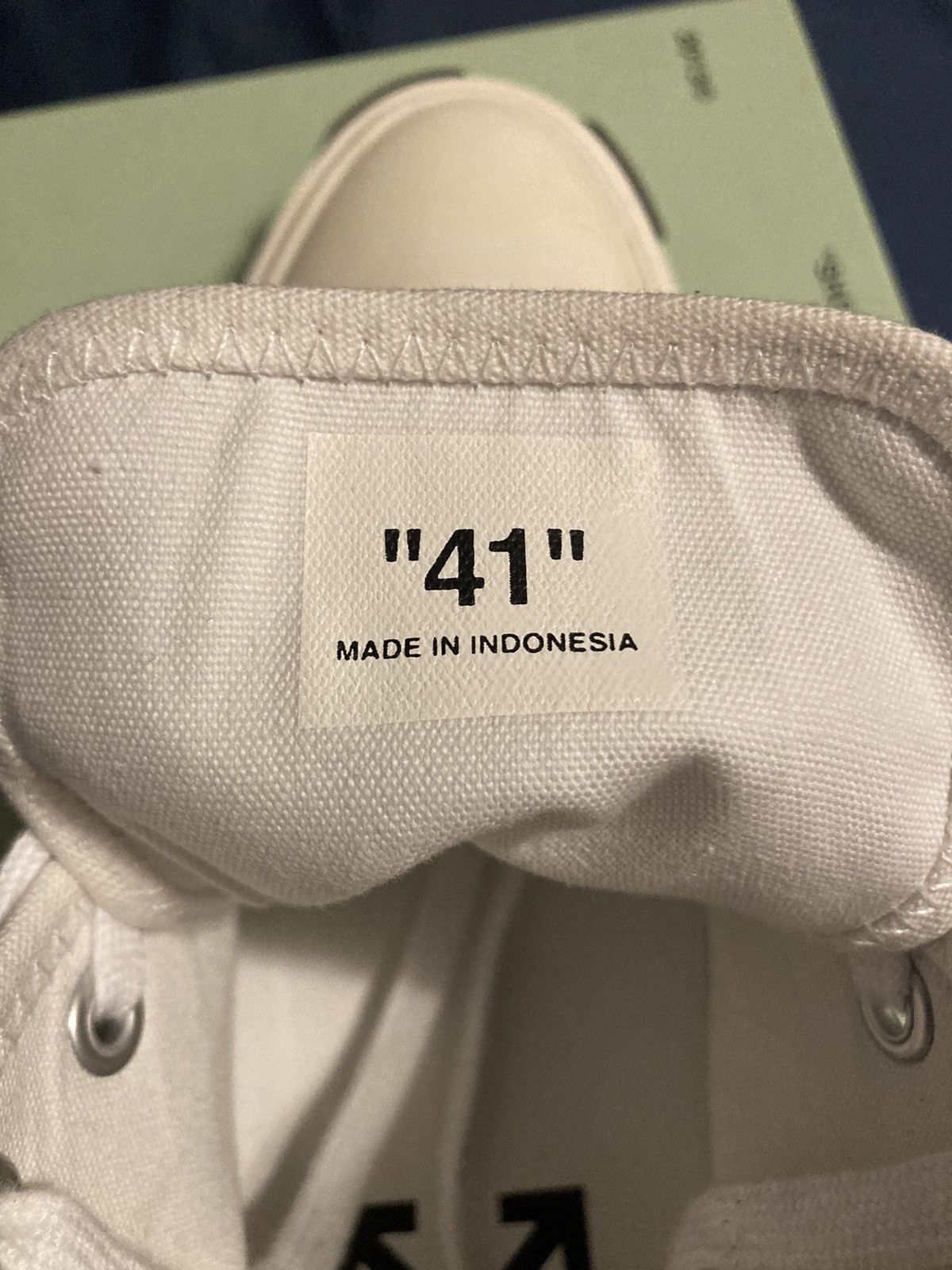 Off-White White & Black Arrows Mid-Top