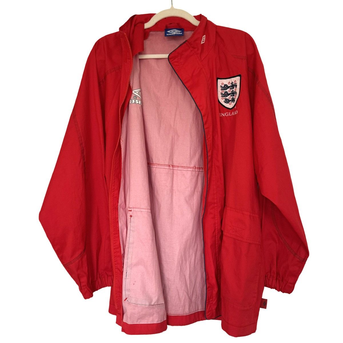 Umbro Umbro Team England soccer red windbreaker jacket Size US S / EU 44-46 / 1 - 5 Thumbnail
