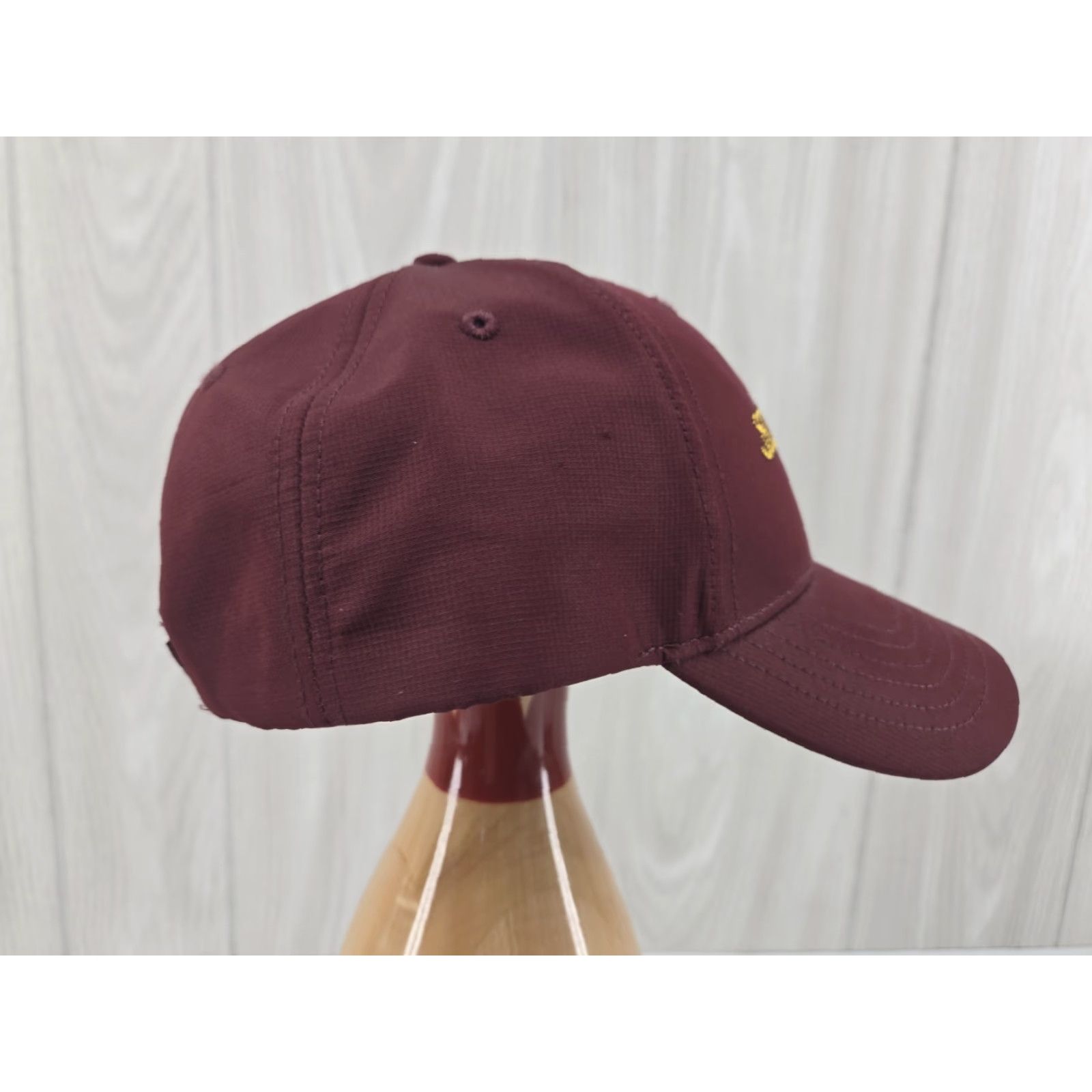 Vintage SOUL TRAIN CRUISE ADJUSTABLE STRAPBACK BASEBALL HAT CAP Maroon Unisex Adults One Size Sports Outdoor Adjustable Maroon Baseball Cap Hats Size ONE SIZE - 7 Thumbnail
