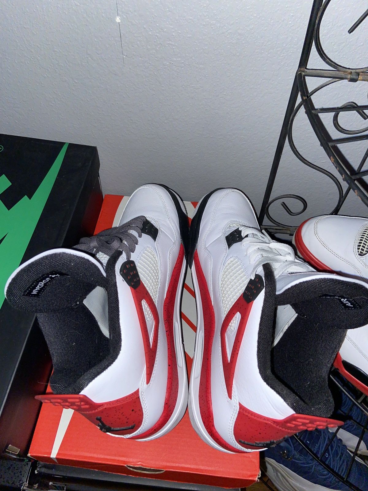Jordan Brand jordan 4 red cement Size US 11 / EU 44 - 6 Thumbnail