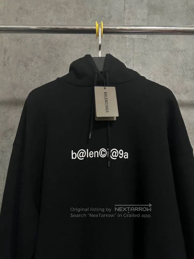 Balenciaga Balenciaga Logo Long Sleeve Hoodie. Size US S / EU 44-46 / 1 - 2 Thumbnail