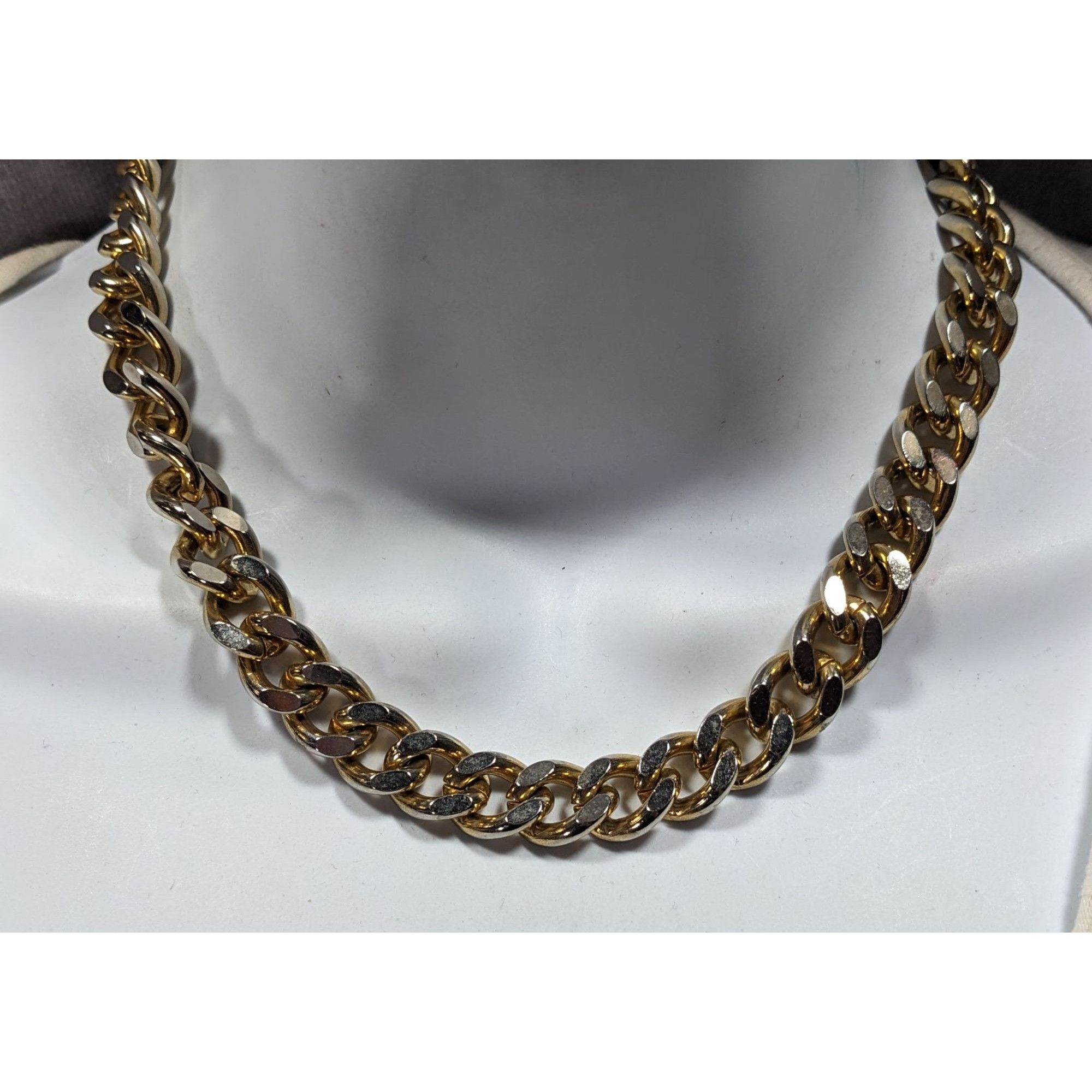Other Classic Chunky Heavy Gold Tone Chain Necklace With Silver To Size ONE SIZE - 2 Thumbnail