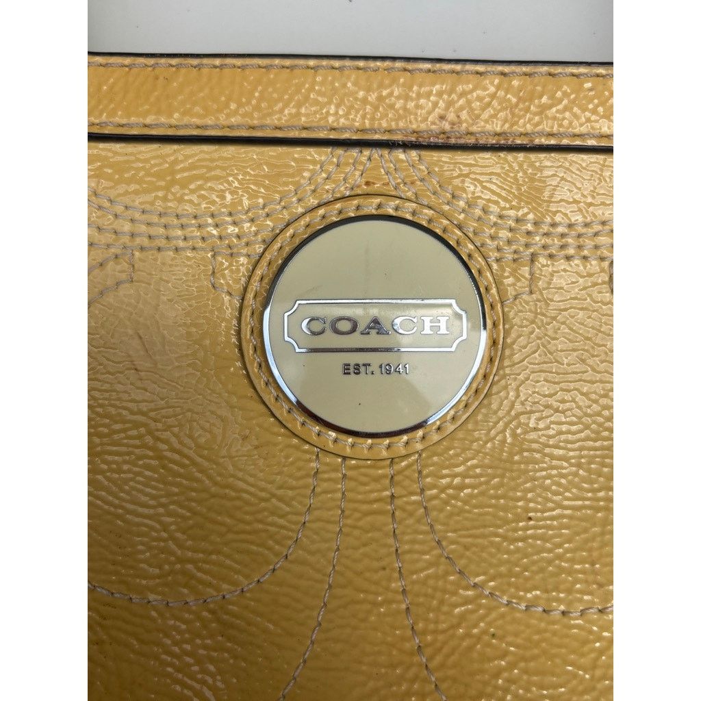Coach Yellow Patent Vintage Coach Small Totebag Size ONE SIZE - 4 Thumbnail