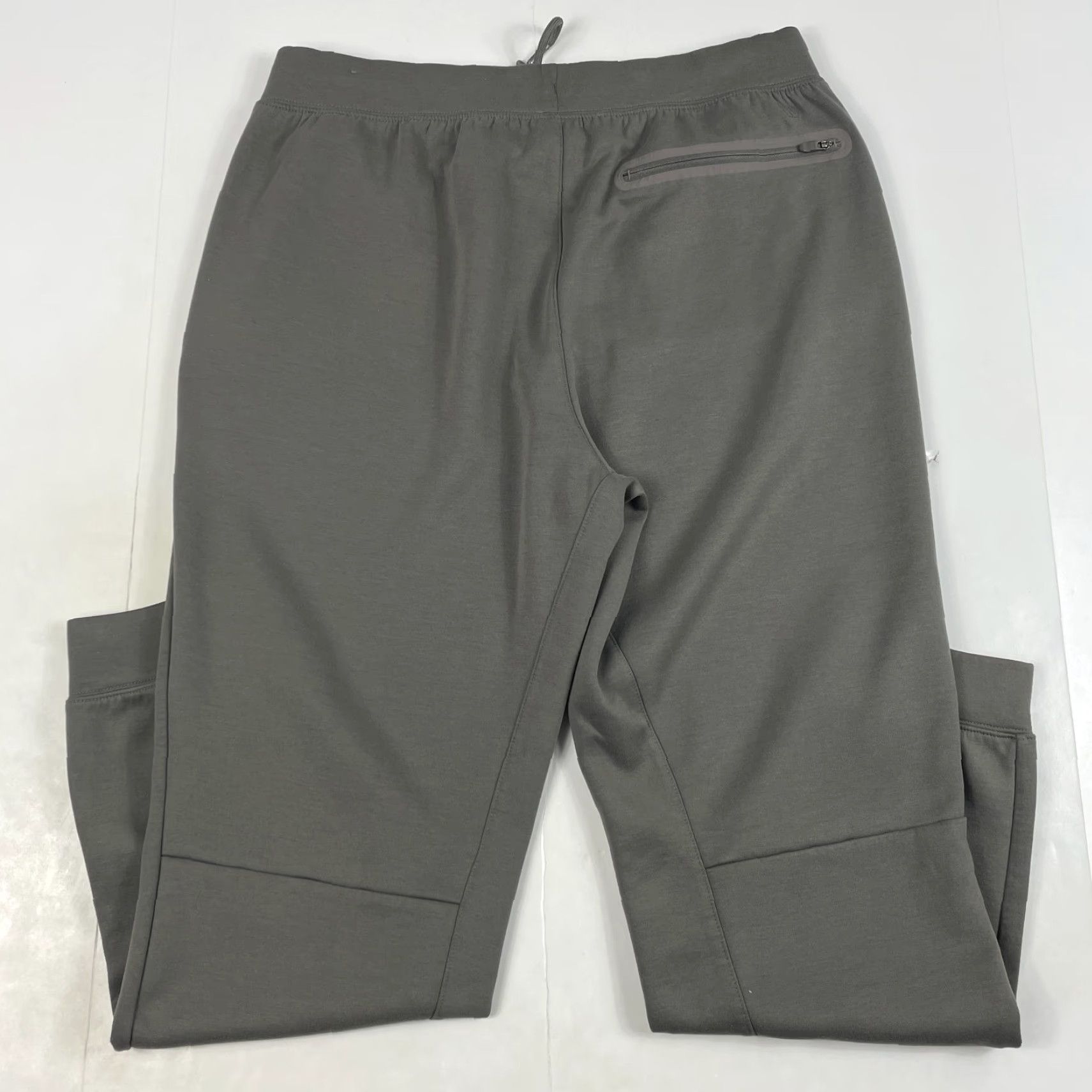 Vintage VRST Sweatpants Mens M Green Relaxed Tapered Leg Lined Workout Gym Stretch Activewear Casual Travel Pockets Elastic Waist Size US 31 - 7 Thumbnail