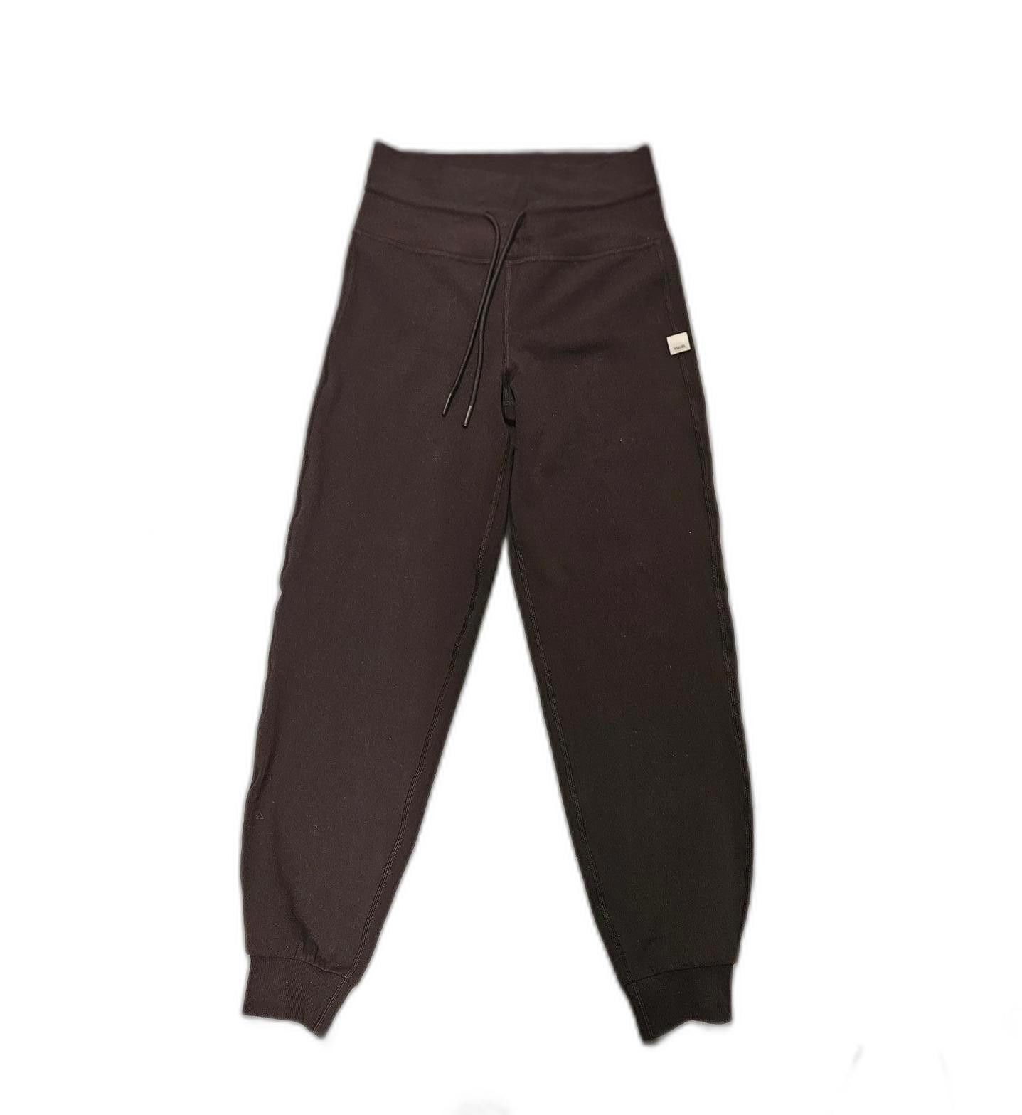 Vuori Vuori Women's Performance Joggers in Charcoal - Size Medium Size 32" / US 10 / IT 46 - 1 Thumbnail