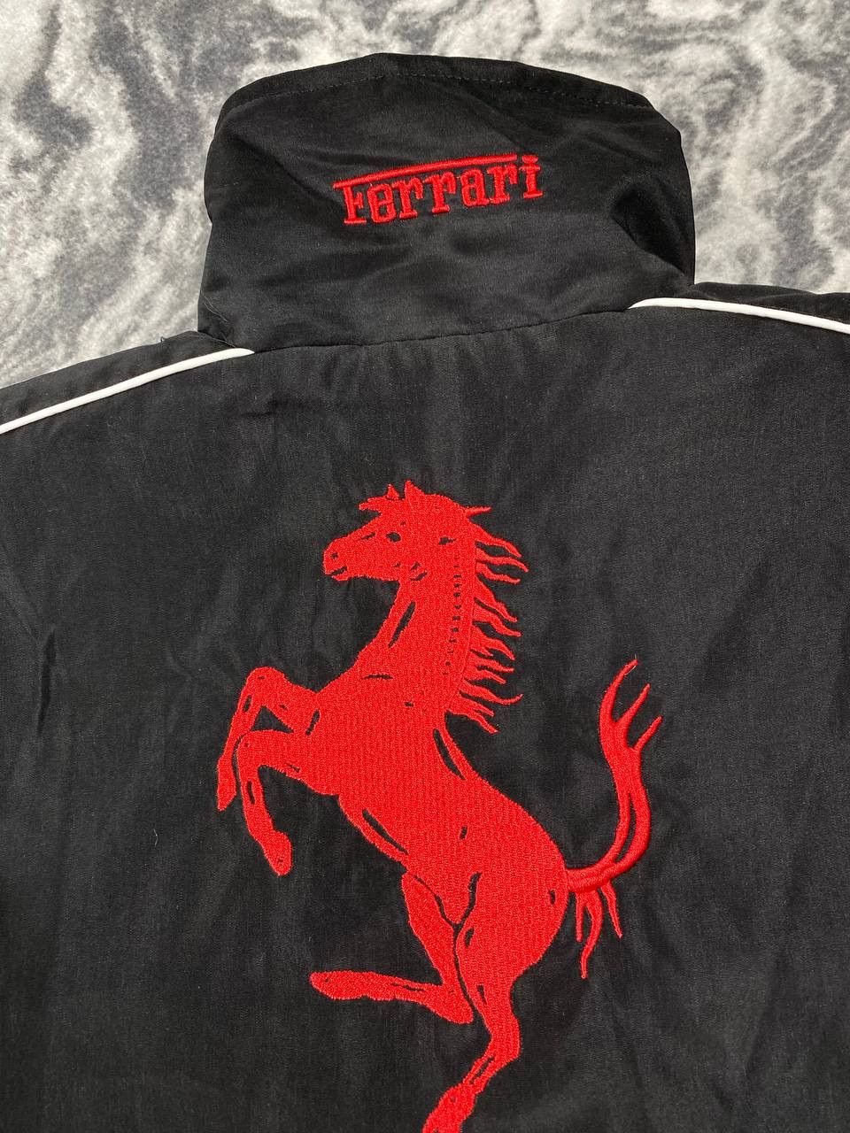 Ferrari Vintage Ferrari F1 Racing Team Bomber Jacket Big Logo Men Size US M / EU 48-50 / 2 - 14 Thumbnail