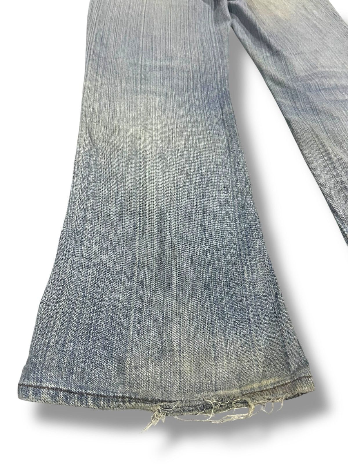 If Six Was Nine × Japanese Brand × Le Grande Bleu (L.G.B.) FLARE💥 VINTAGE JAPANESE BRAND WASHED BLUE DENIM Size US 30 / EU 46 - 13 Thumbnail