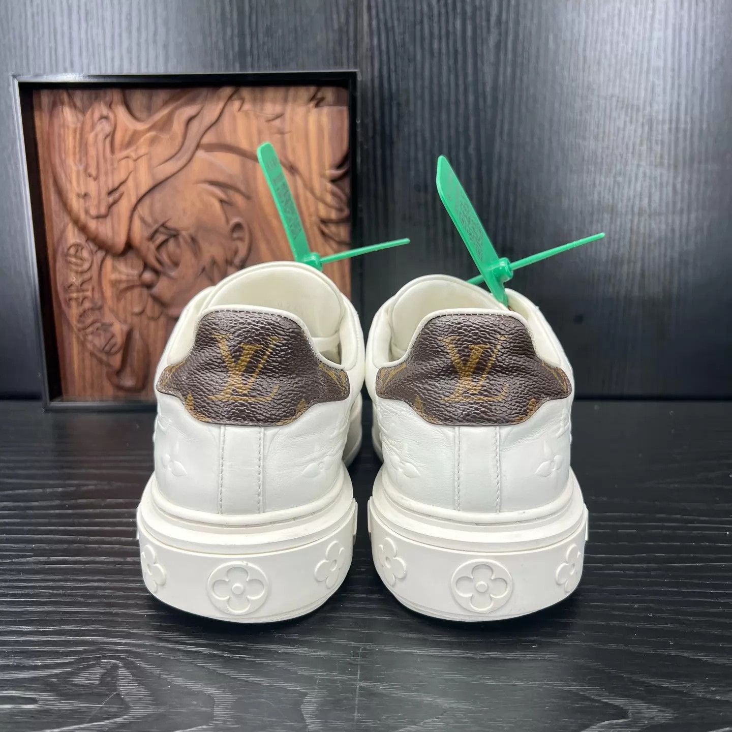 Louis Vuitton LV Time Out Embossed White 37 New Size US 6.5 / IT 36.5 - 7 Thumbnail