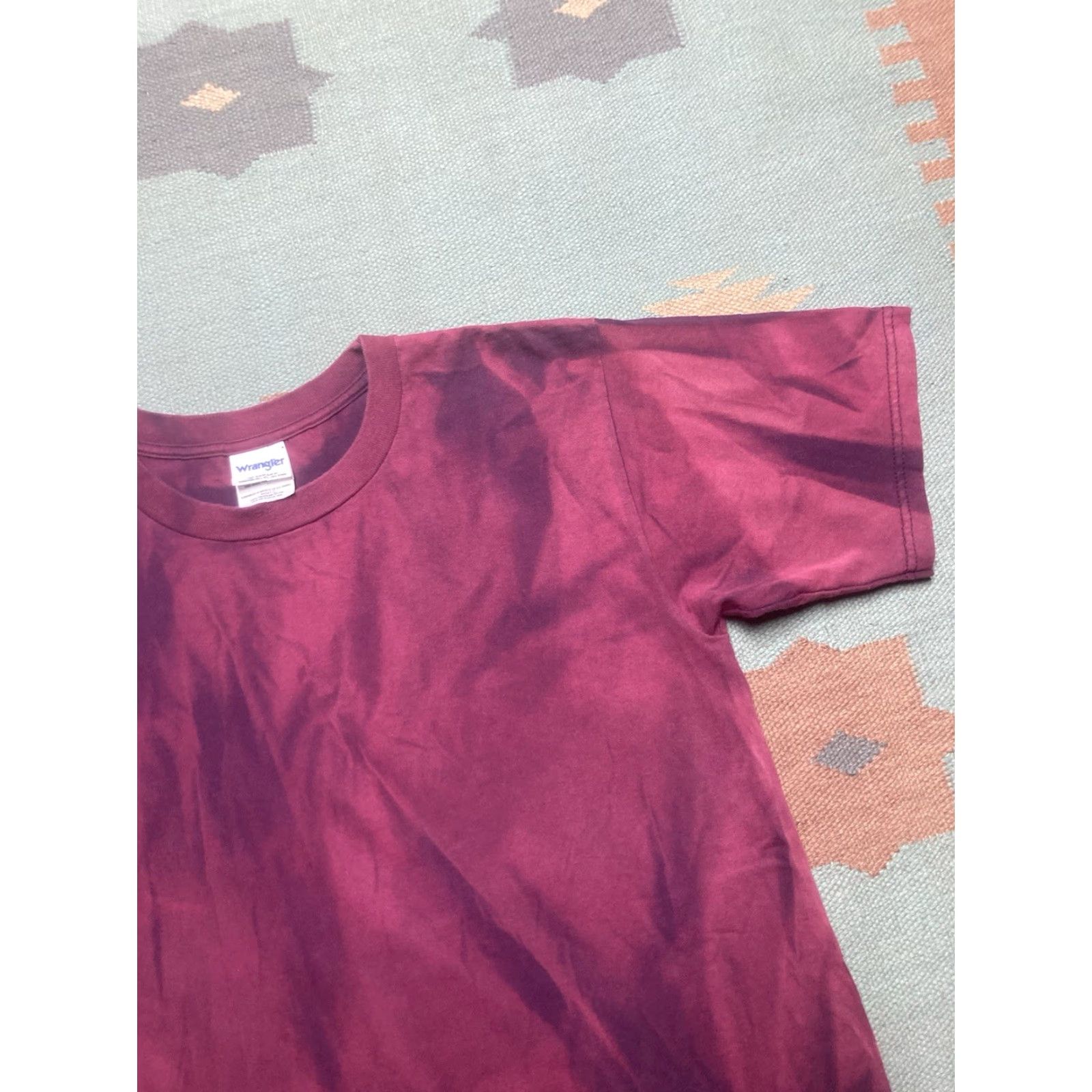 Wrangler VINTAGE Wrangler T-Shirt Mens 90s Purple Cotton Large Adult Sun Faded Size US L / EU 52-54 / 3 - 3 Thumbnail