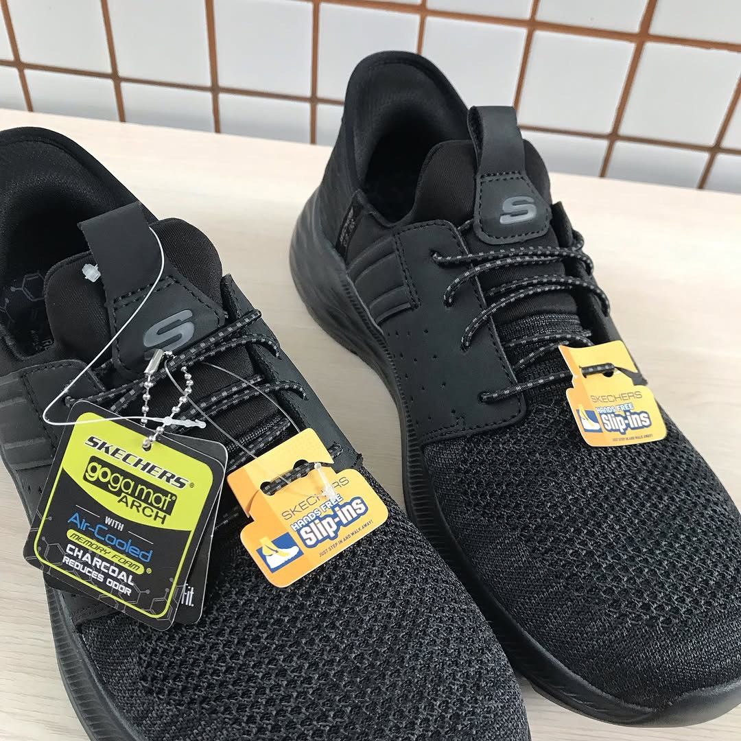 Skechers men’s in black sneakers 210803/BBK GARNER Size 41