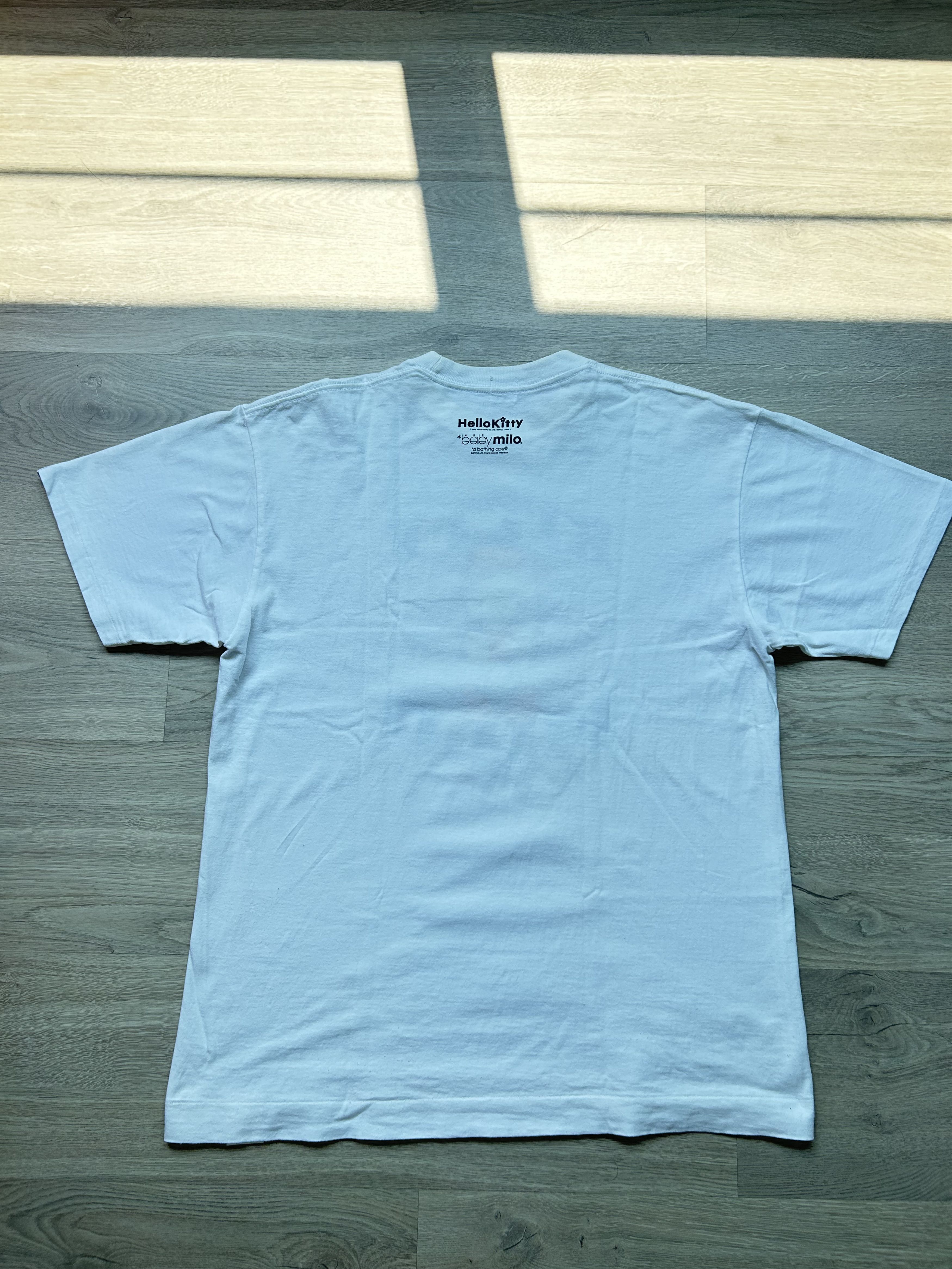 Bape 2006 OG BAPE x Hello Kitty Baby Milo Tee [Size L] Size US L / EU 52-54 / 3 - 6 Thumbnail