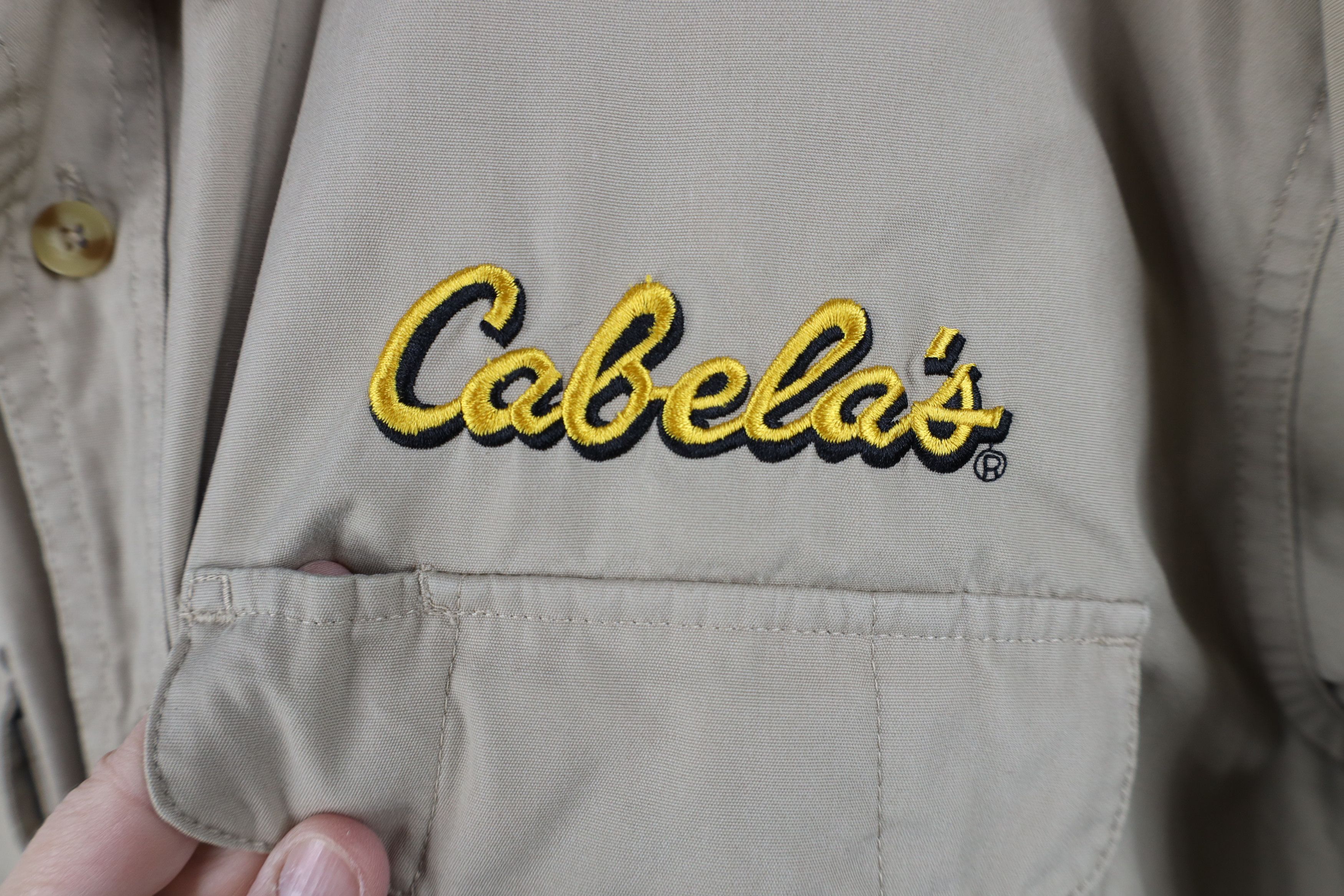 Cabelas Vintage 90s Cabelas Spell Out Safari Bush Button Shirt Size US L / EU 52-54 / 3 - 4 Thumbnail