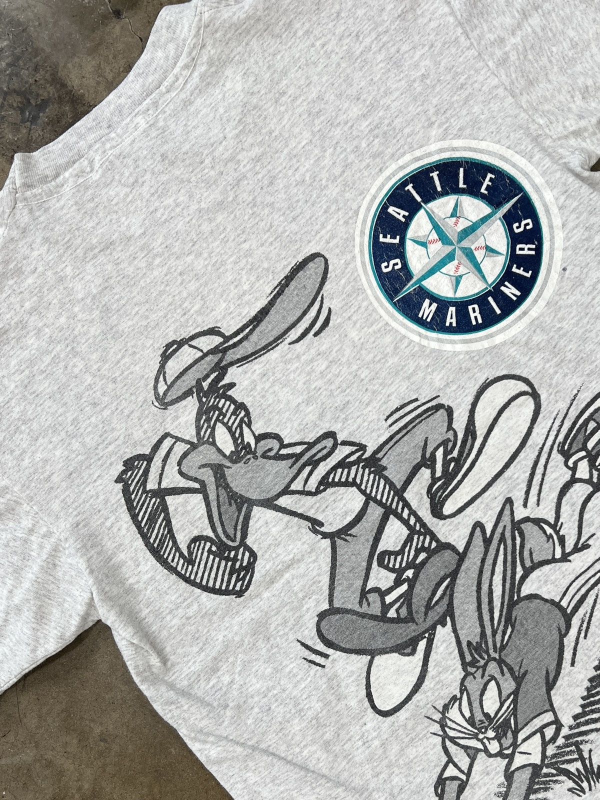 MLB × Vintage × Warner Bros Vintage MLB Looney Tunes Seattle Mariners Single Stitch Tee Size US M / EU 48-50 / 2 - 4 Thumbnail