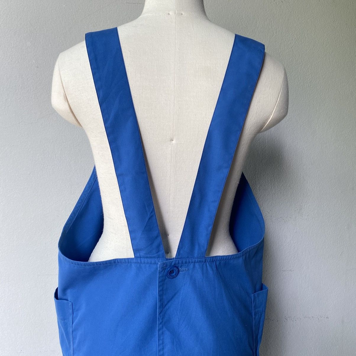Issey Miyake IM MIYAKE DESIGN STUDIO Vibrant blue apron Size ONE SIZE - 12 Thumbnail
