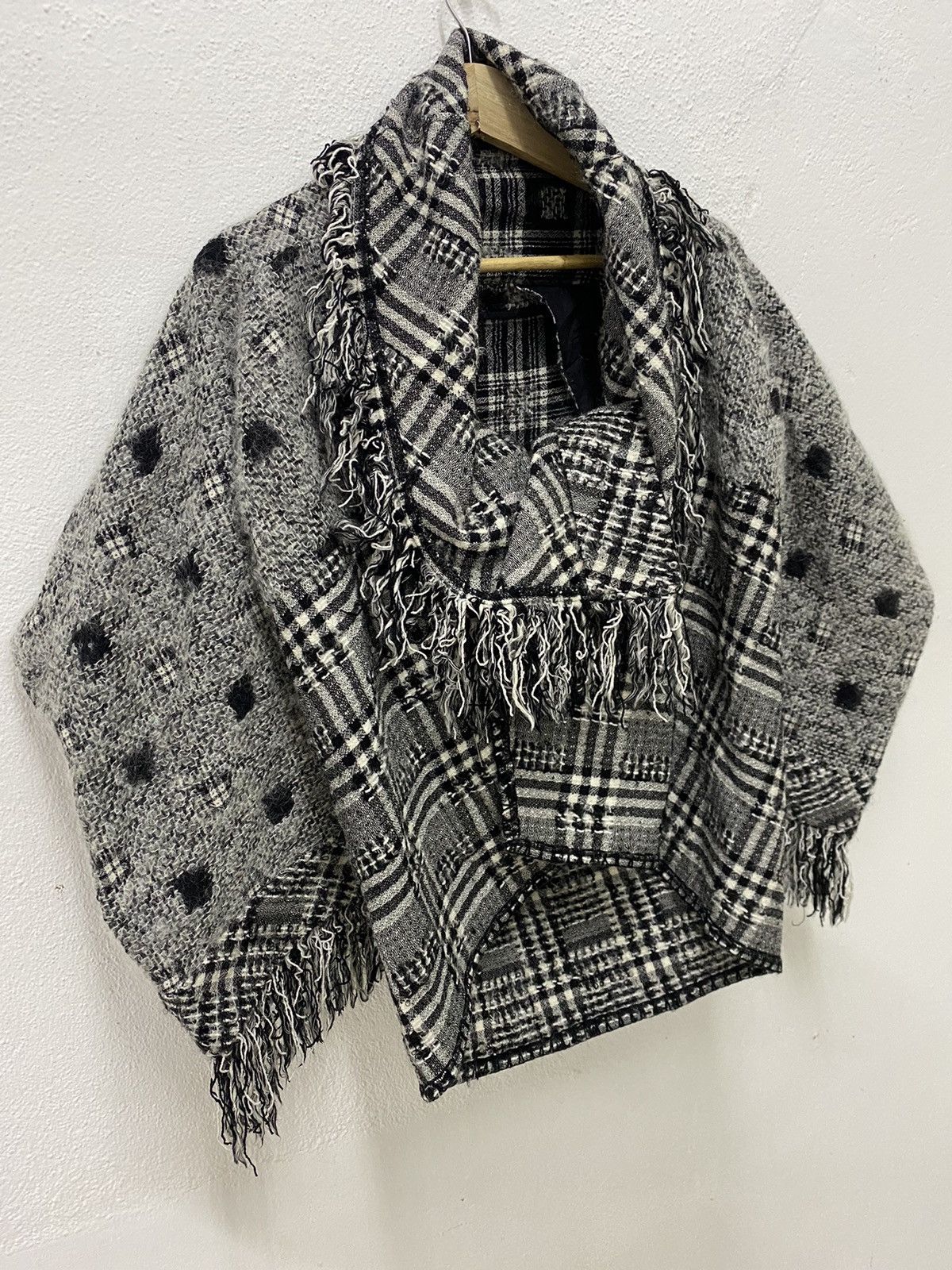 image of StealsEnchantment Wool Cardigan Jacket in Black White, Women's (Size Medium)