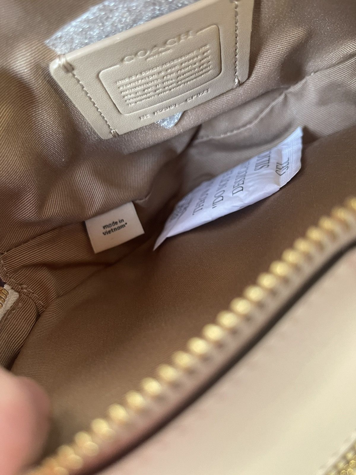 Coach coach Heart Crossbody In Signature Size ONE SIZE - 13 Thumbnail