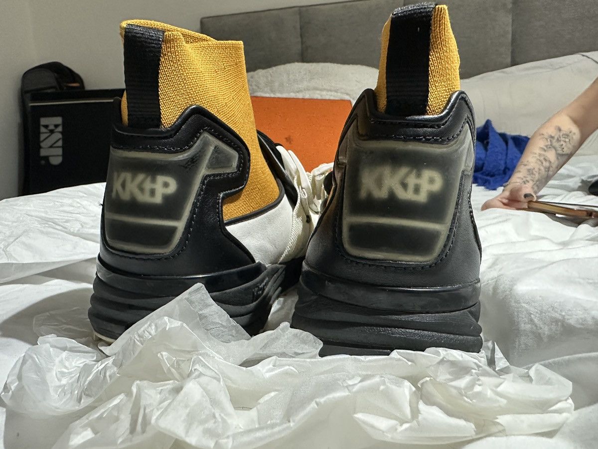 Other KKTP Clasp Sneakers Size US 9 / EU 42 - 2 Thumbnail