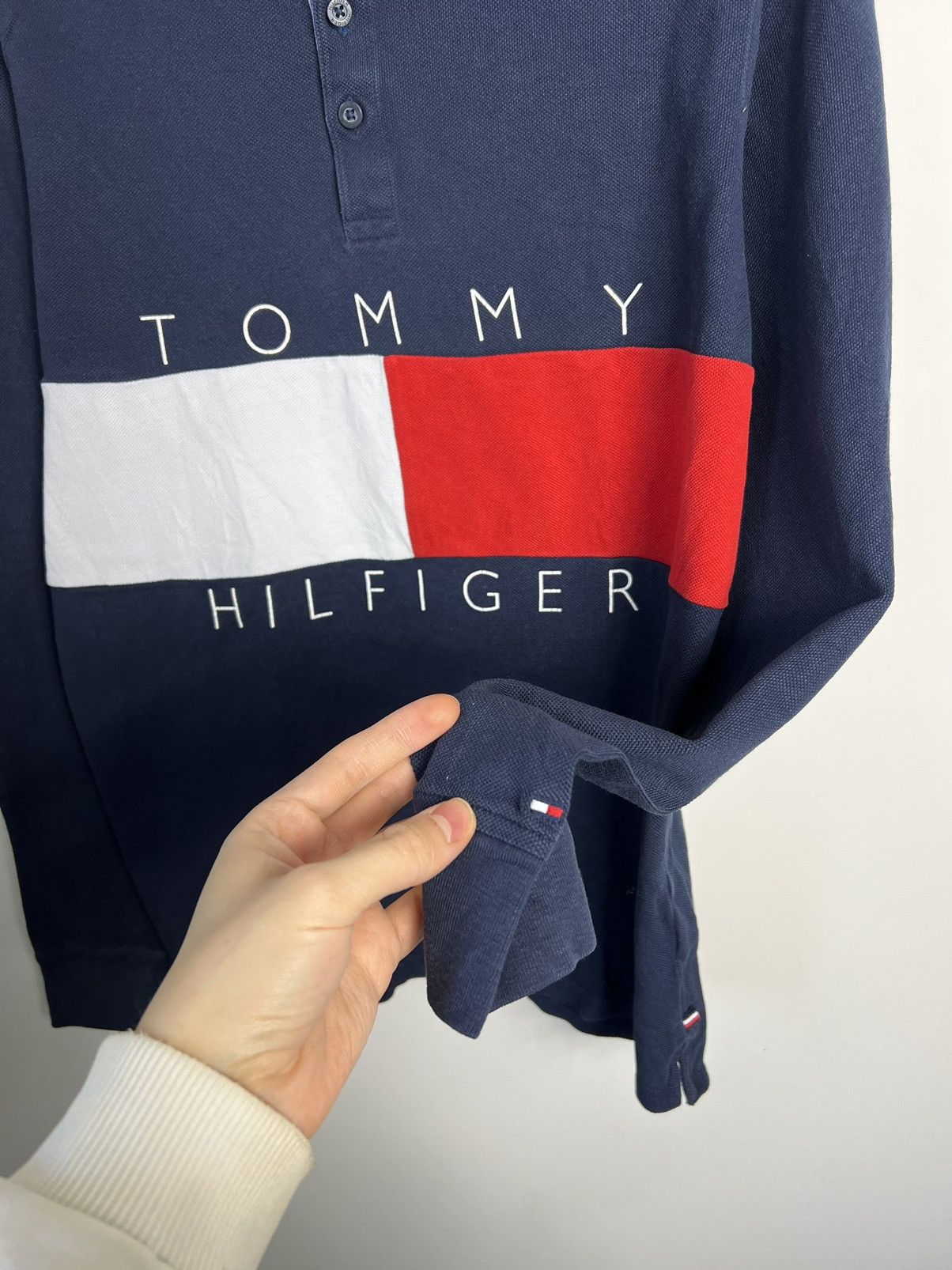 Tommy Hilfiger Longsleeve Tommy Hilfiger big logo great Size US M / EU 48-50 / 2 - 2 Thumbnail