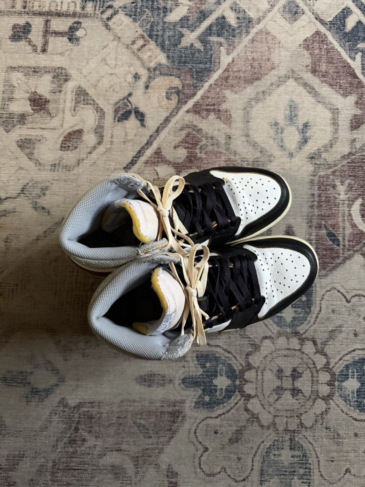 Jordan Brand × Union LA Union Jordan 1s “Black Toe” Size US 9.5 / EU 42-43 - 3 Thumbnail