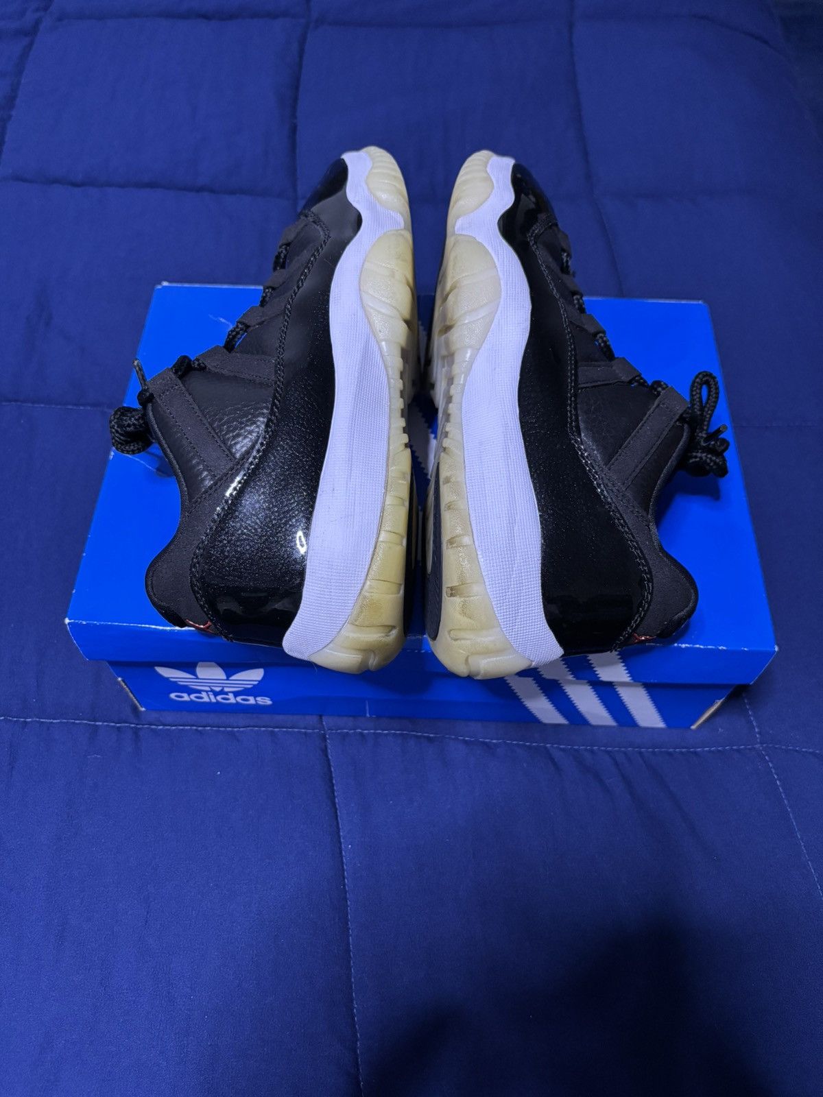 Jordan Brand Jordan 11 Retro Low 72-10 2022 Size 9.5 Size US 9.5 / EU 42-43 - 3 Thumbnail
