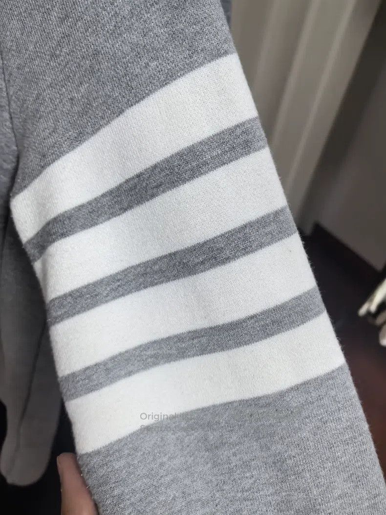Thom Browne Thom Browne Padded hoodie with zipper Size S / US 4 / IT 40 - 4 Thumbnail