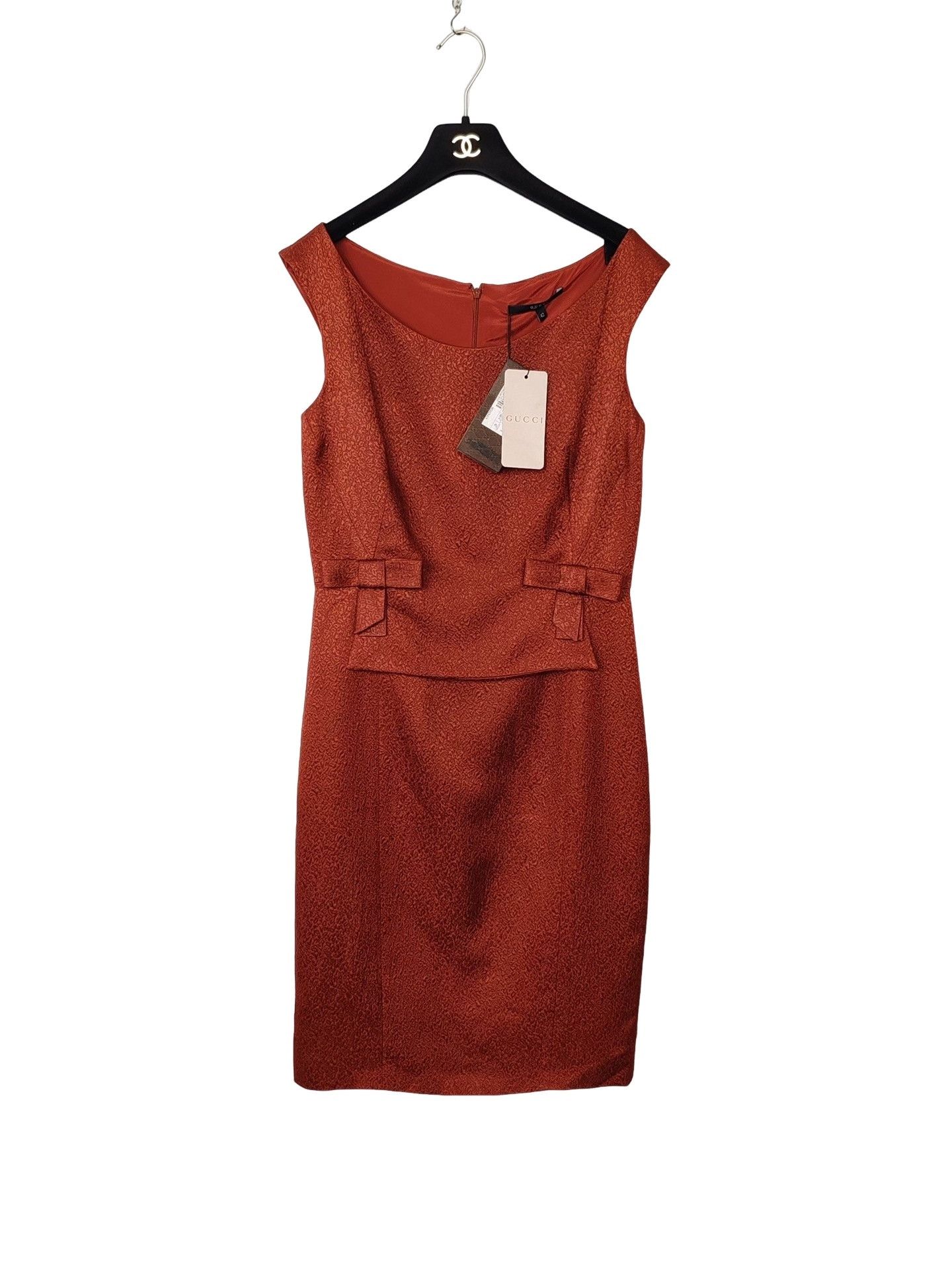 Gucci Gucci Red Wool Silk Bow Midi Dress Size 42 Size M / US 6-8 / IT 42-44 - 1 Thumbnail