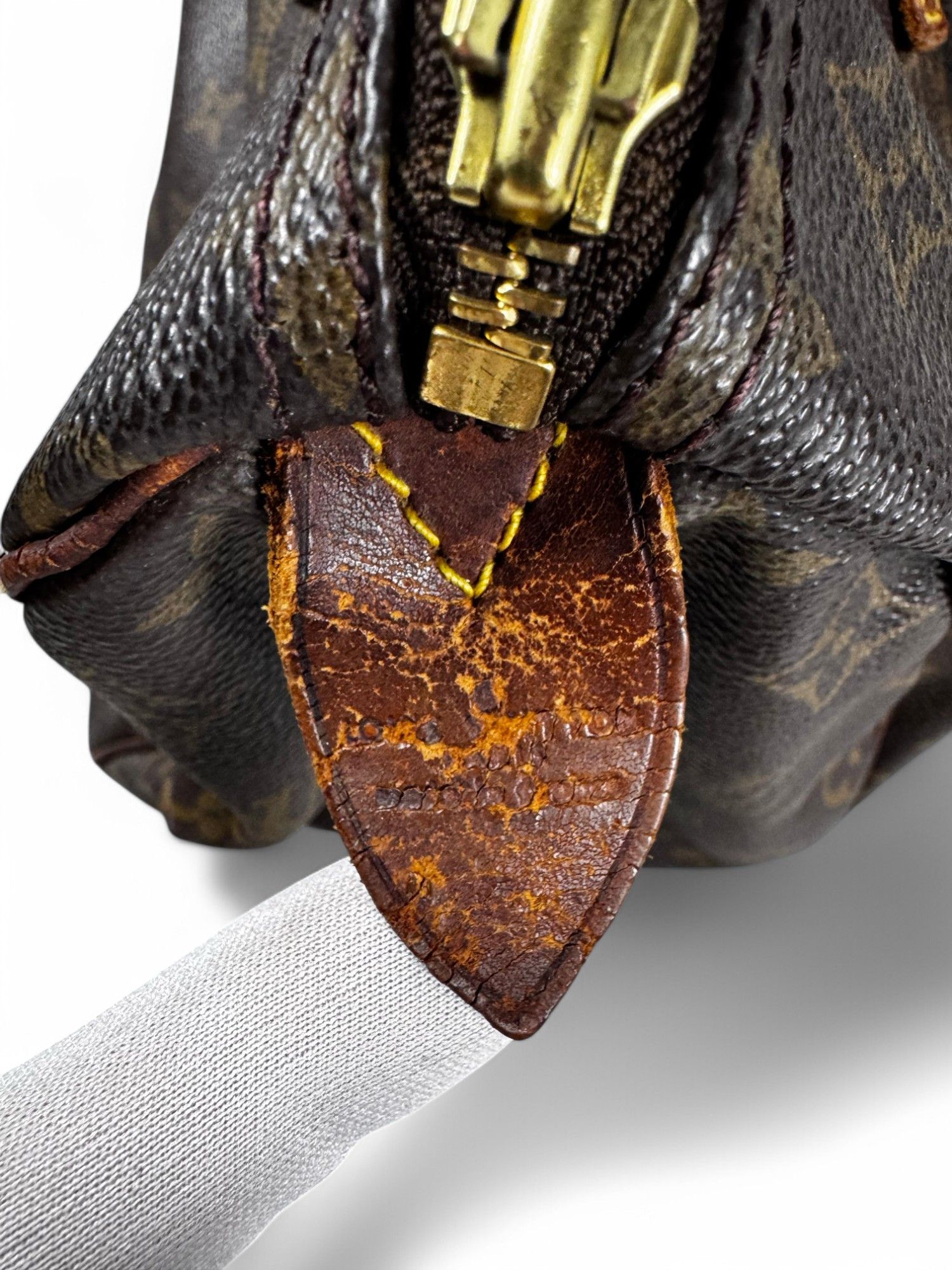 Louis Vuitton Louis Vuitton - Speedy 30 Vintage Brown Leather Handbag LV Size ONE SIZE - 4 Thumbnail