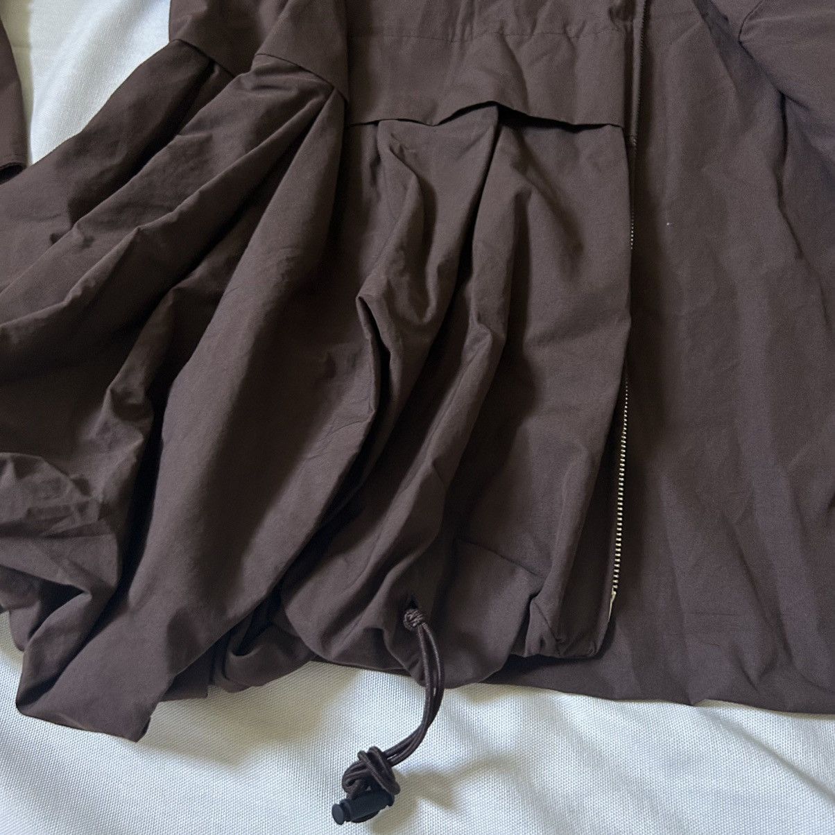 Jacquemus Jacquemus Le Papier Brown Bubble Hem Zip Jacket Size 40 Size M / US 6-8 / IT 42-44 - 5 Thumbnail