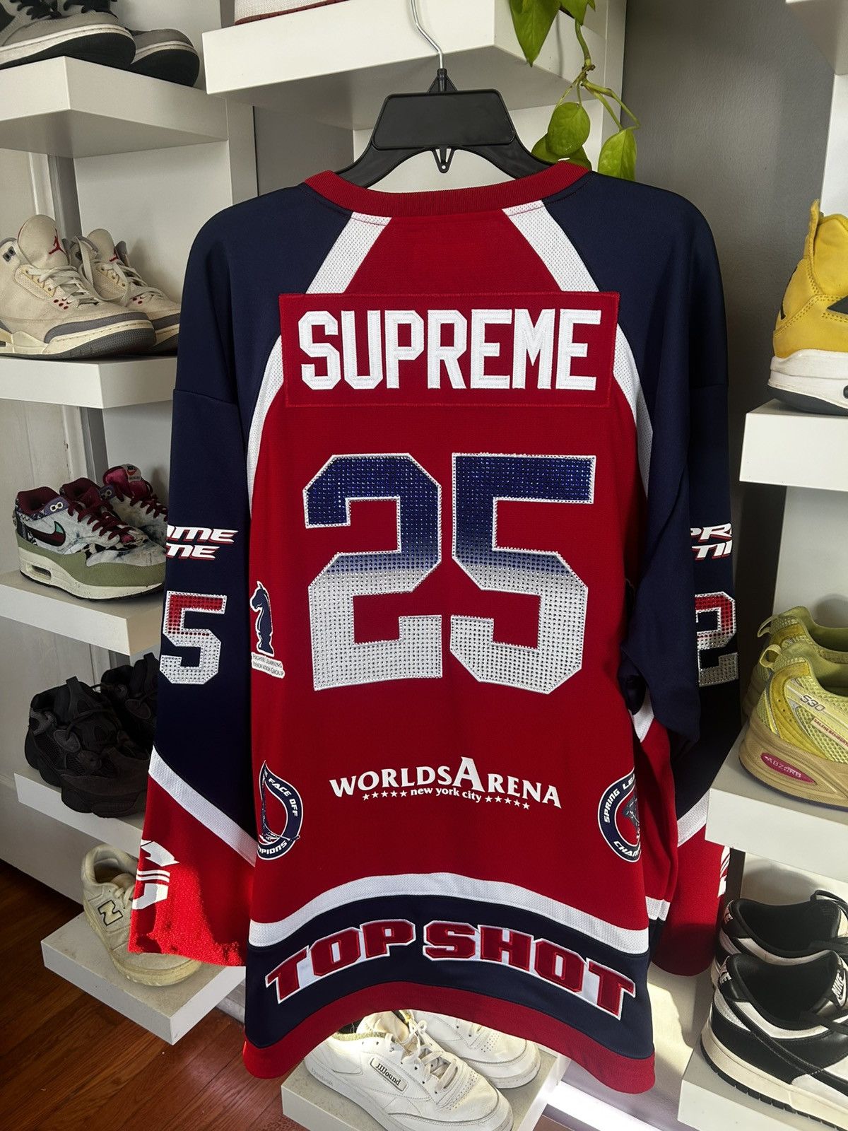 Supreme Supreme Rhinestone Hockey Jersey Red Size XL Size US XL / EU 56 / 4 - 4 Thumbnail