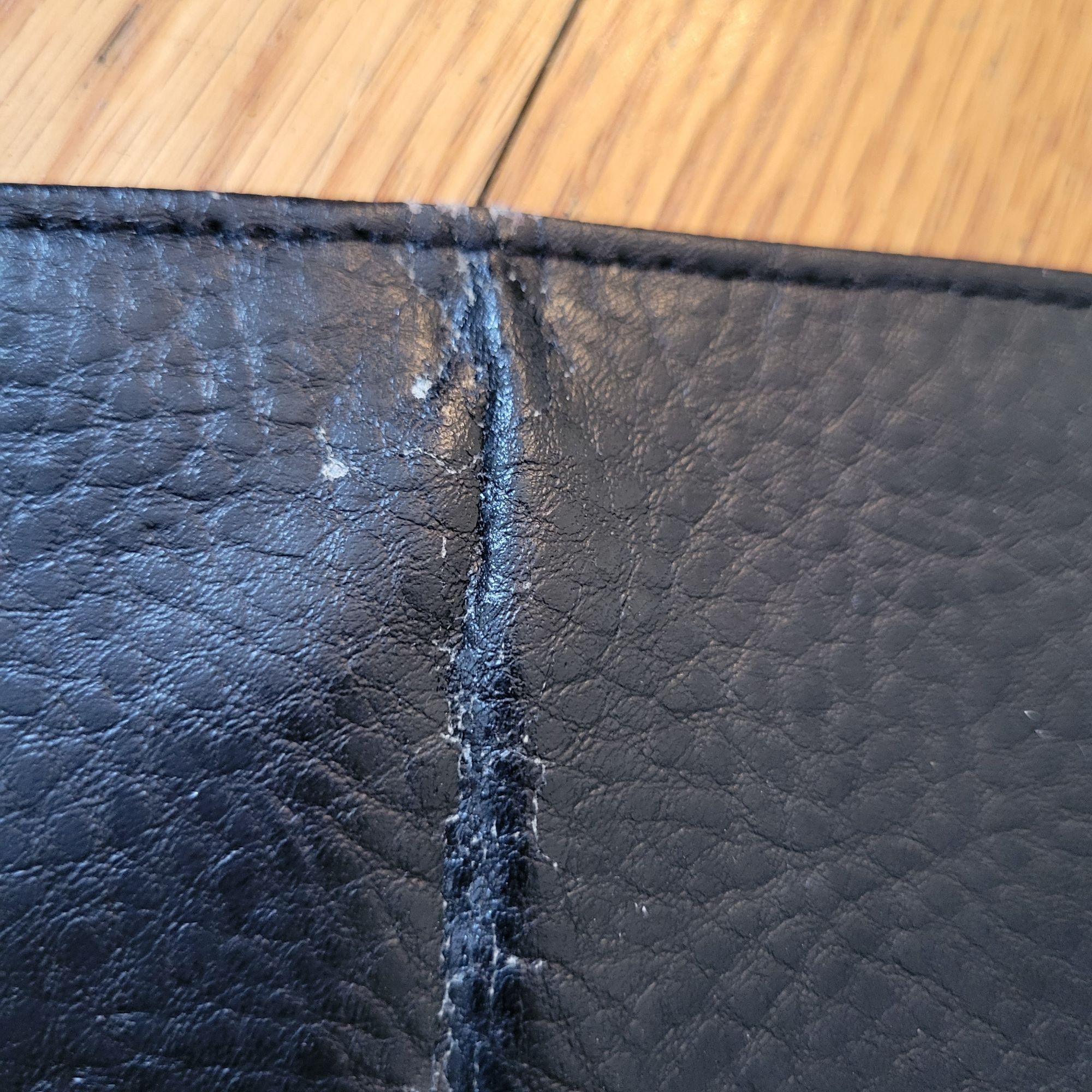 Wilsons Leather Wilsons Black Leather Business Portfolio Adjustable Shoulder Size ONE SIZE - 8 Thumbnail