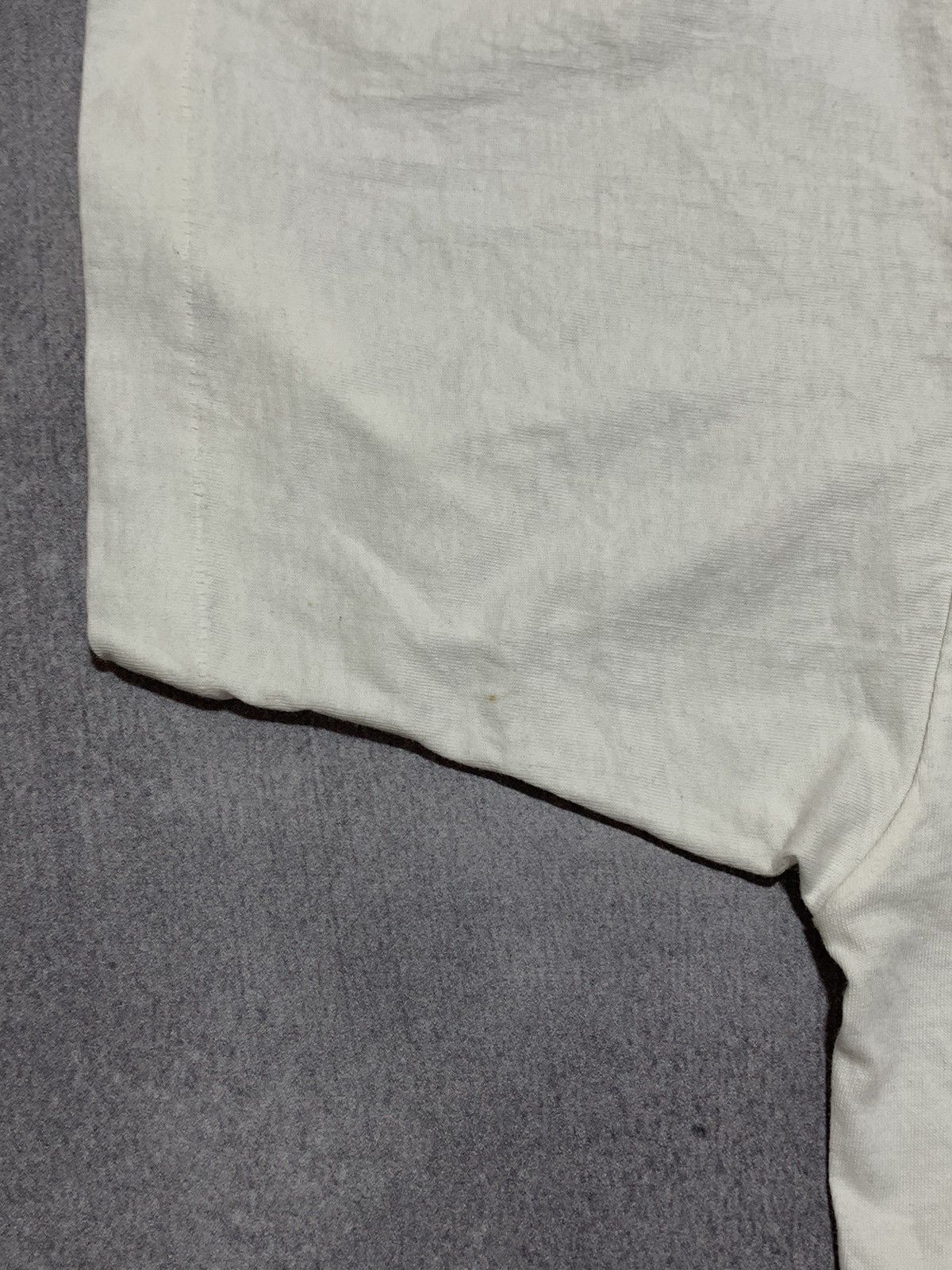 Vintage Vintage 90s NewYork 1995 tee big logo one stitch size L Size US L / EU 52-54 / 3 - 11 Thumbnail