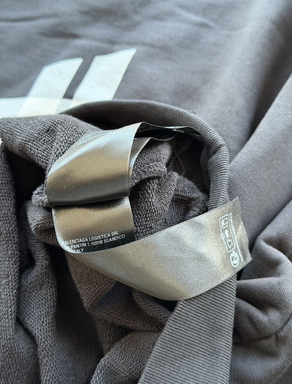 Balenciaga *RARE* BALENCIAGA 3B SPORT LOGO DEMNA GHOST BOXY CREWNECK Size US S / EU 44-46 / 1 - 20 Thumbnail