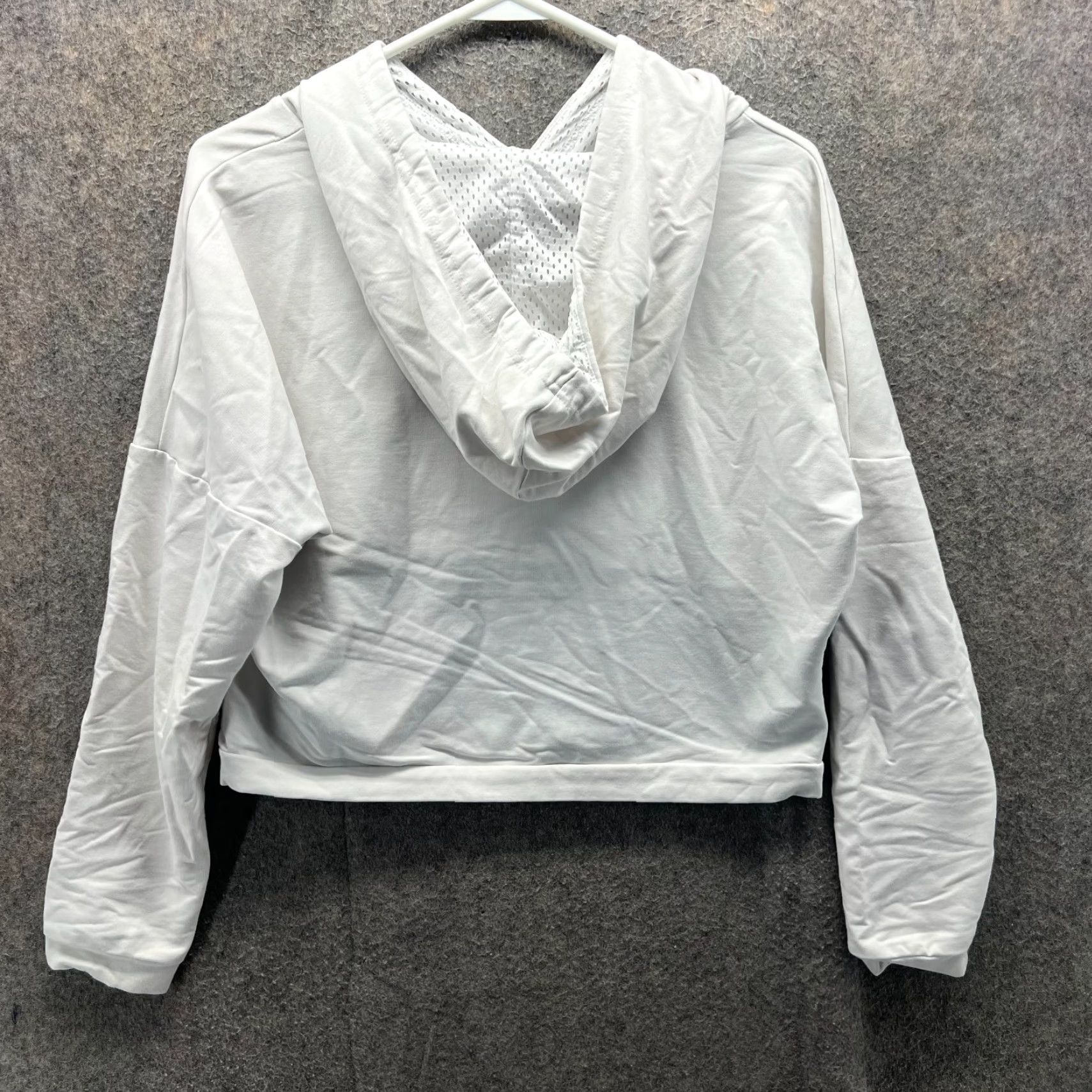 Puma PUMA Hoodie Womens XS White Black Cropped Pullover Logo Long Sleeve Crew Neck Jacket Size XS / US 0-2 / IT 36-38 - 2 Thumbnail