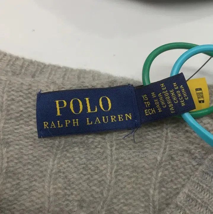Polo Ralph Lauren Polo Ralph Lauren Solid Color Knit Sweater. Size US XS / EU 42 / 0 - 2 Thumbnail