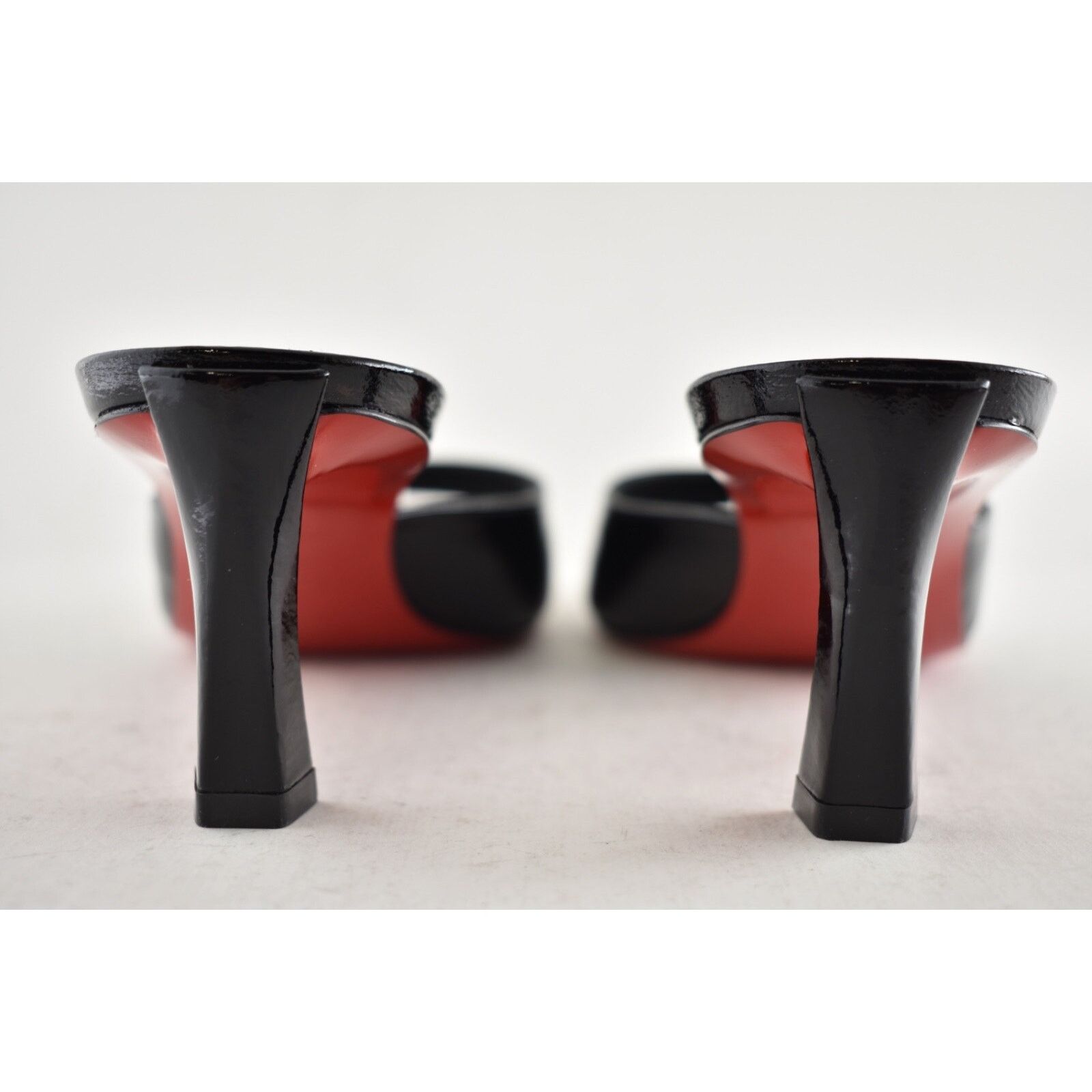 Christian Louboutin Christian Louboutin Condora Mule 55 Black Patent Backless Size US 8.5 / IT 38.5 - 13 Thumbnail