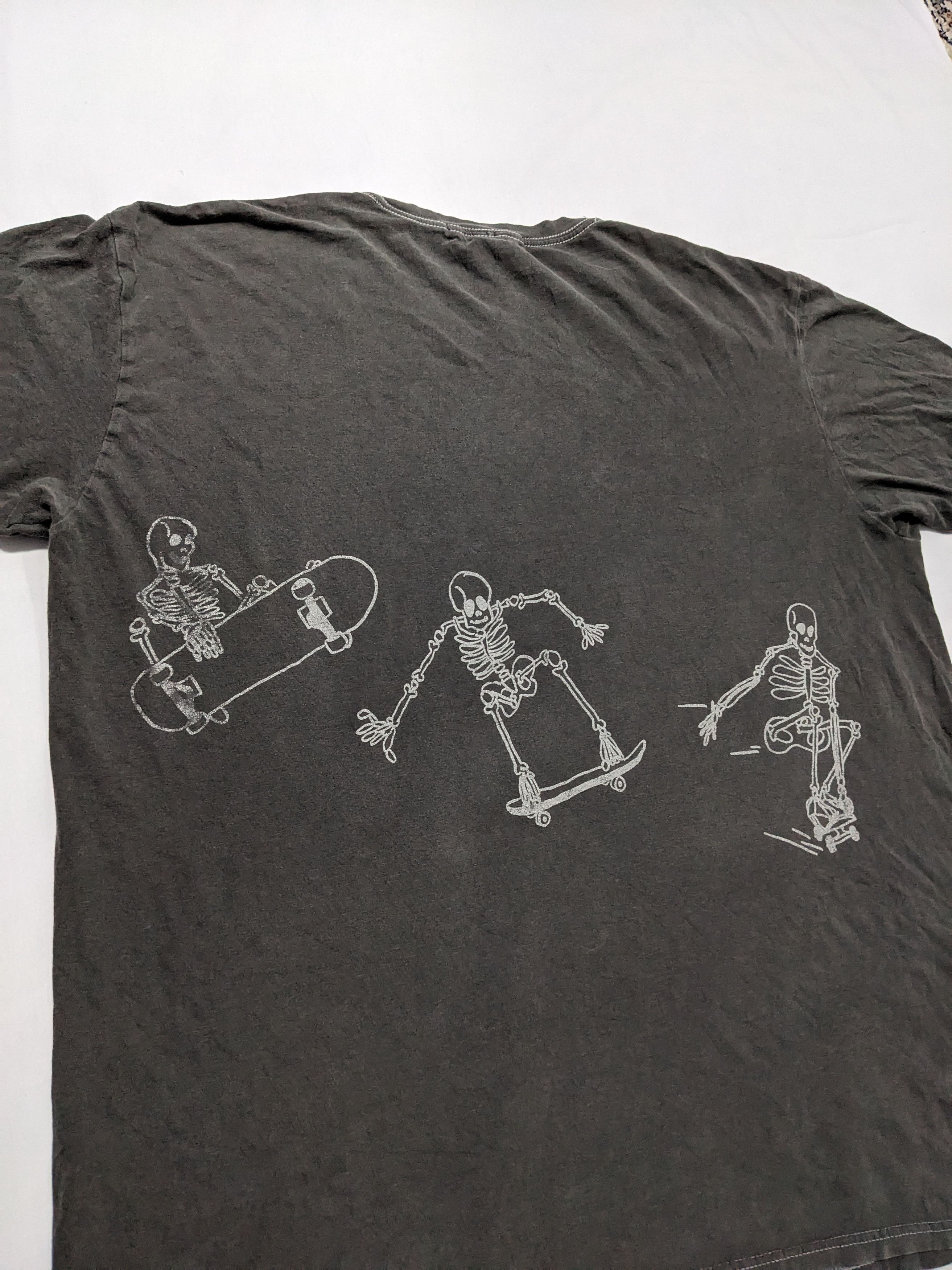 Urban Outfitters × Vintage Project Social x Urban Outfitters Skeleton Ollie Skate Tee Size US L / EU 52-54 / 3 - 2 Thumbnail