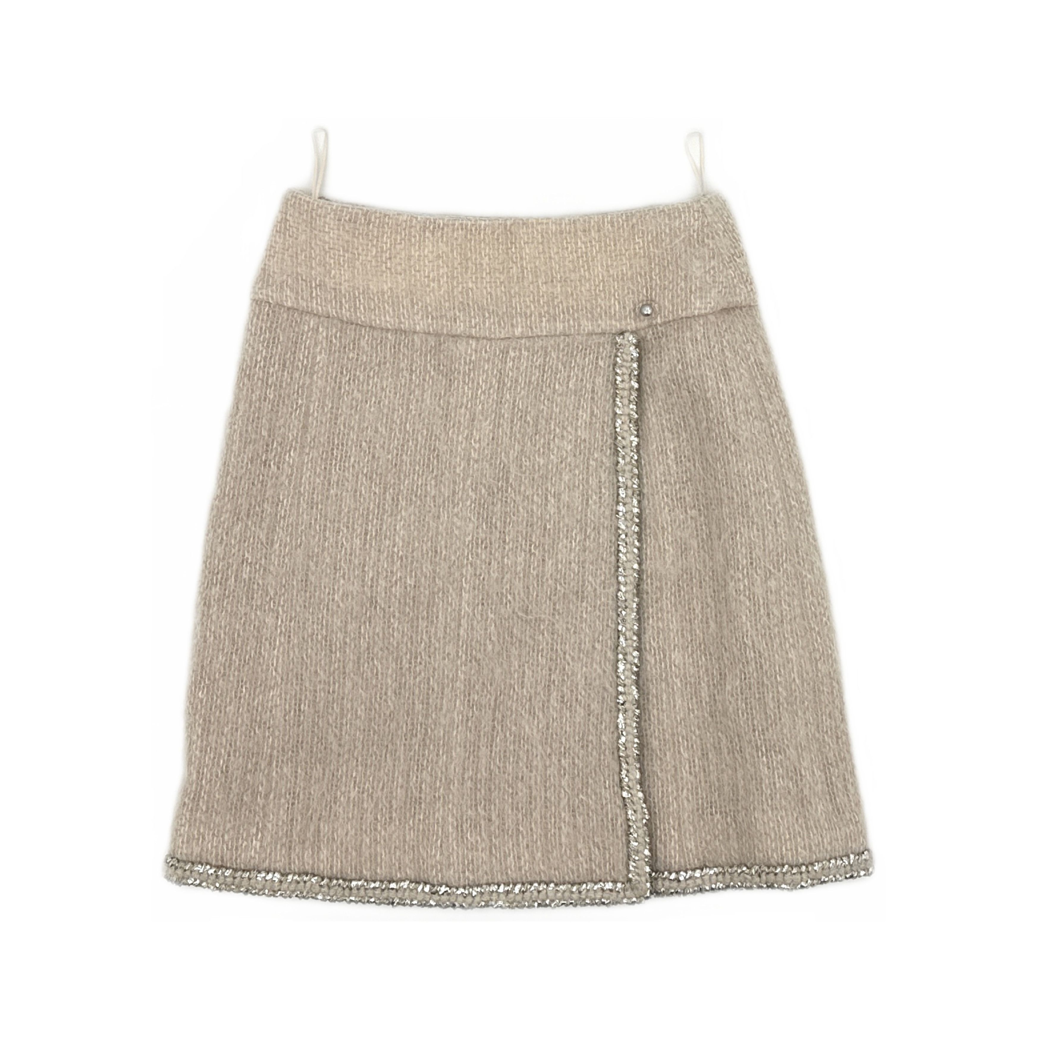 Chanel Chanel Beige Textured Mini Skirt Size 36 Size 26" / US 2 / IT 38 - 1 Thumbnail